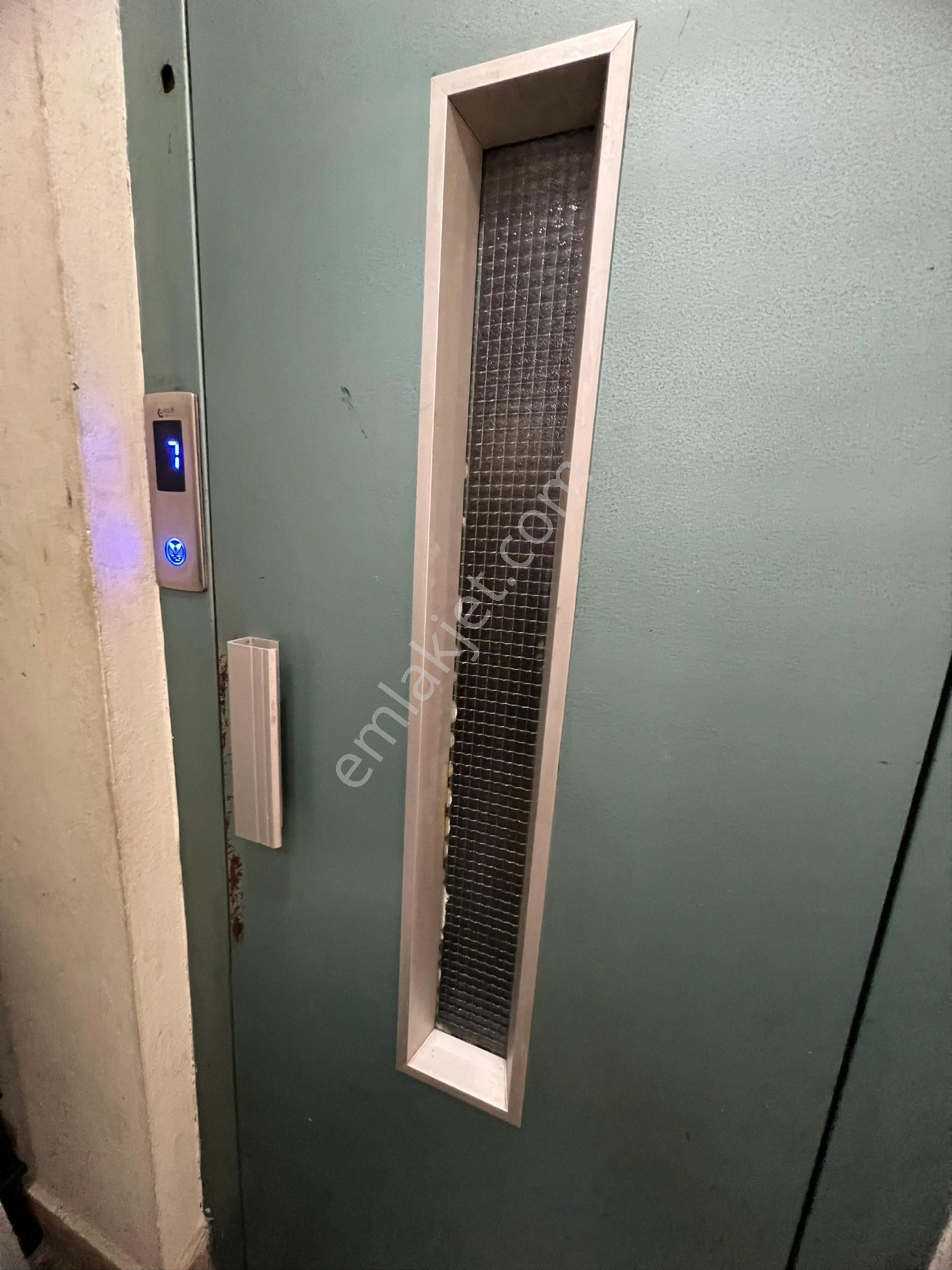 Dokuma Ulusta Full Eşyalı Kiralık Daire - Görsel 19