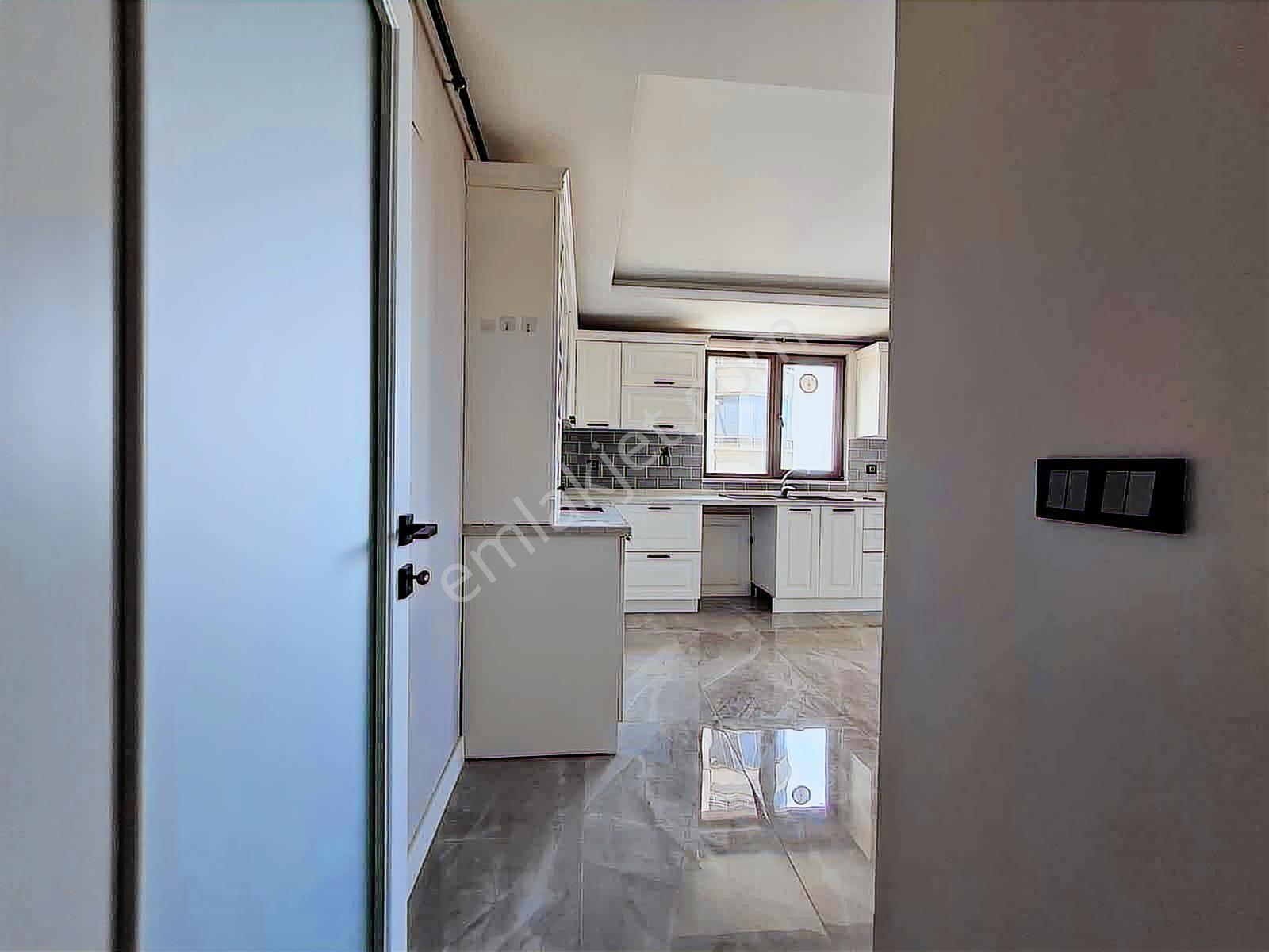 Nilüfer Evleri Sitesi 3+1 Deniz Manzaralı Kat Seçenekleri Var - Görsel 2