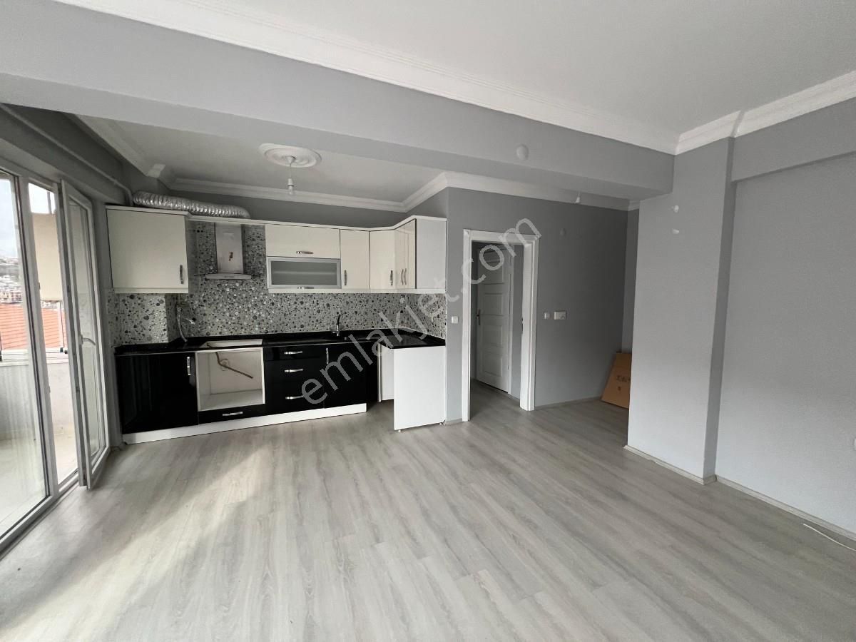 Sakarya Adapazarı Maltepe Mahallesinde Satılık 2+1 Daire - Görsel 4