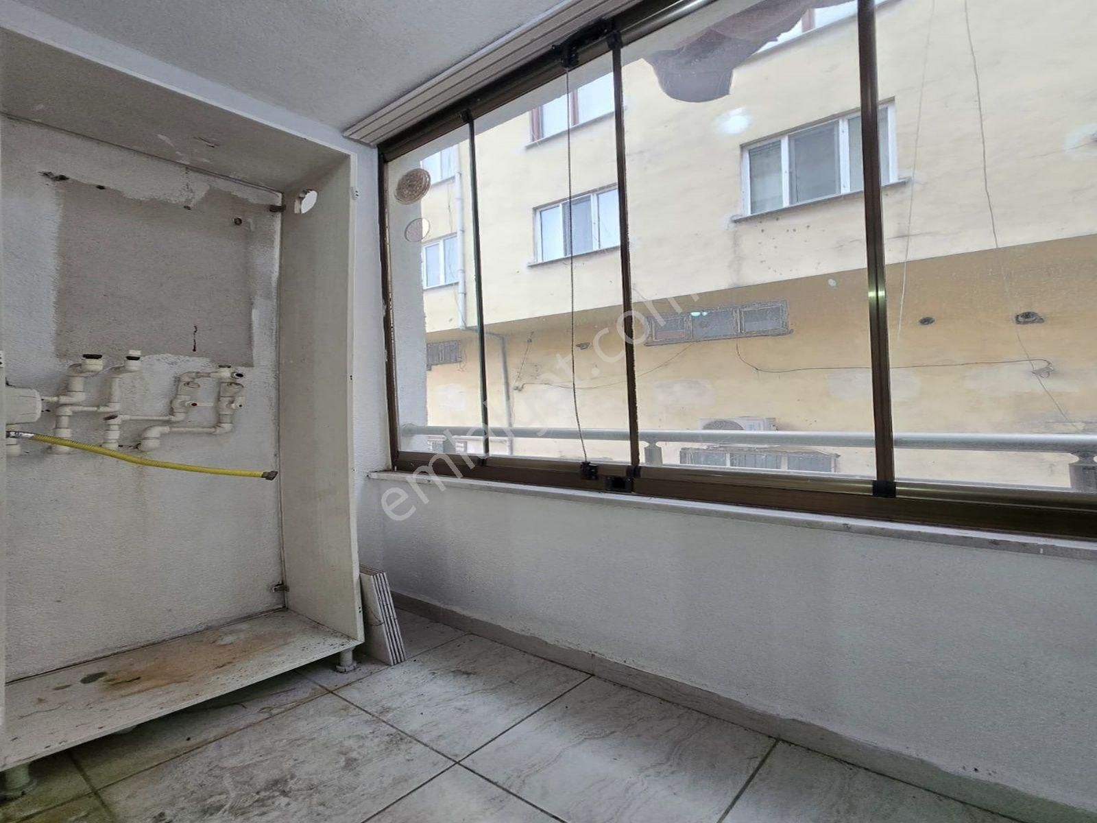 Satılık Merkezi Konum 2+1 Arakat Daire - Görsel 18