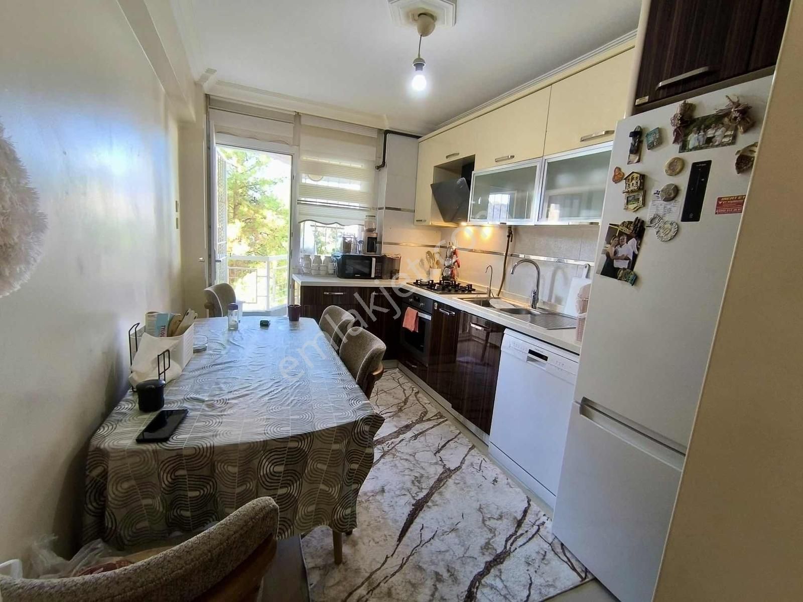 Granada Yakını Genç Egeliler Site İçinde 3+1 165m2 Lüx Daire - Görsel 11