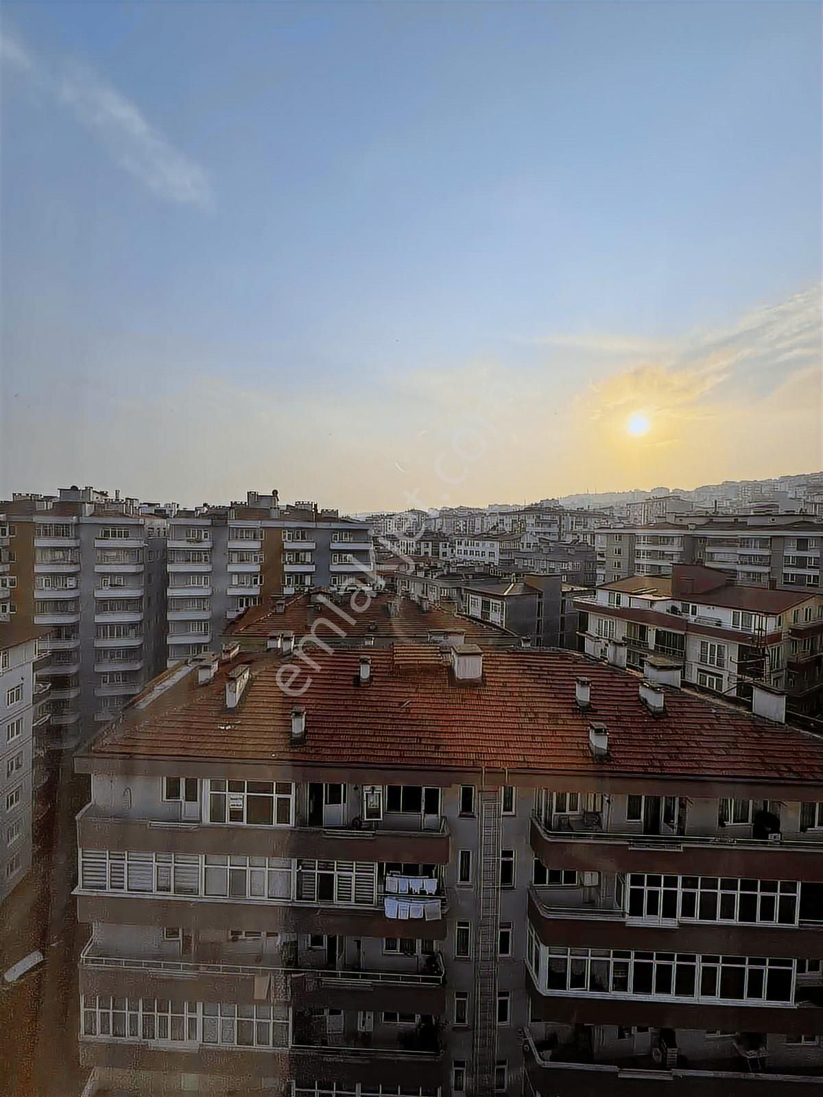 Gençlik Parkı İçi Yapılı Denize 2 Dk Mesafede 3+1 - Görsel 13