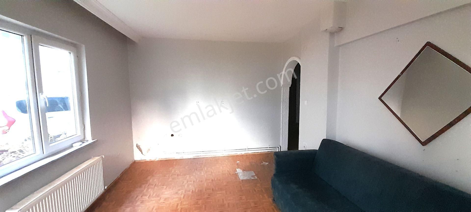 Beren Emlak'tan Altınova Mh. Giriş Kat 3+1 Satılık Daire - Görsel 5