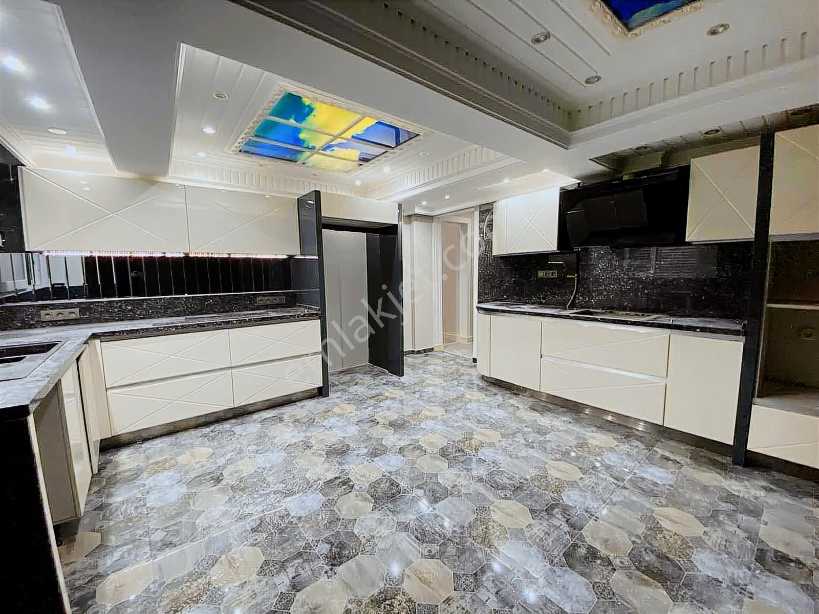 Akalin Dan İnönü Cad. Yanı Arakat 5+1 Arakat Ultra Lüks Satılık - Görsel 5