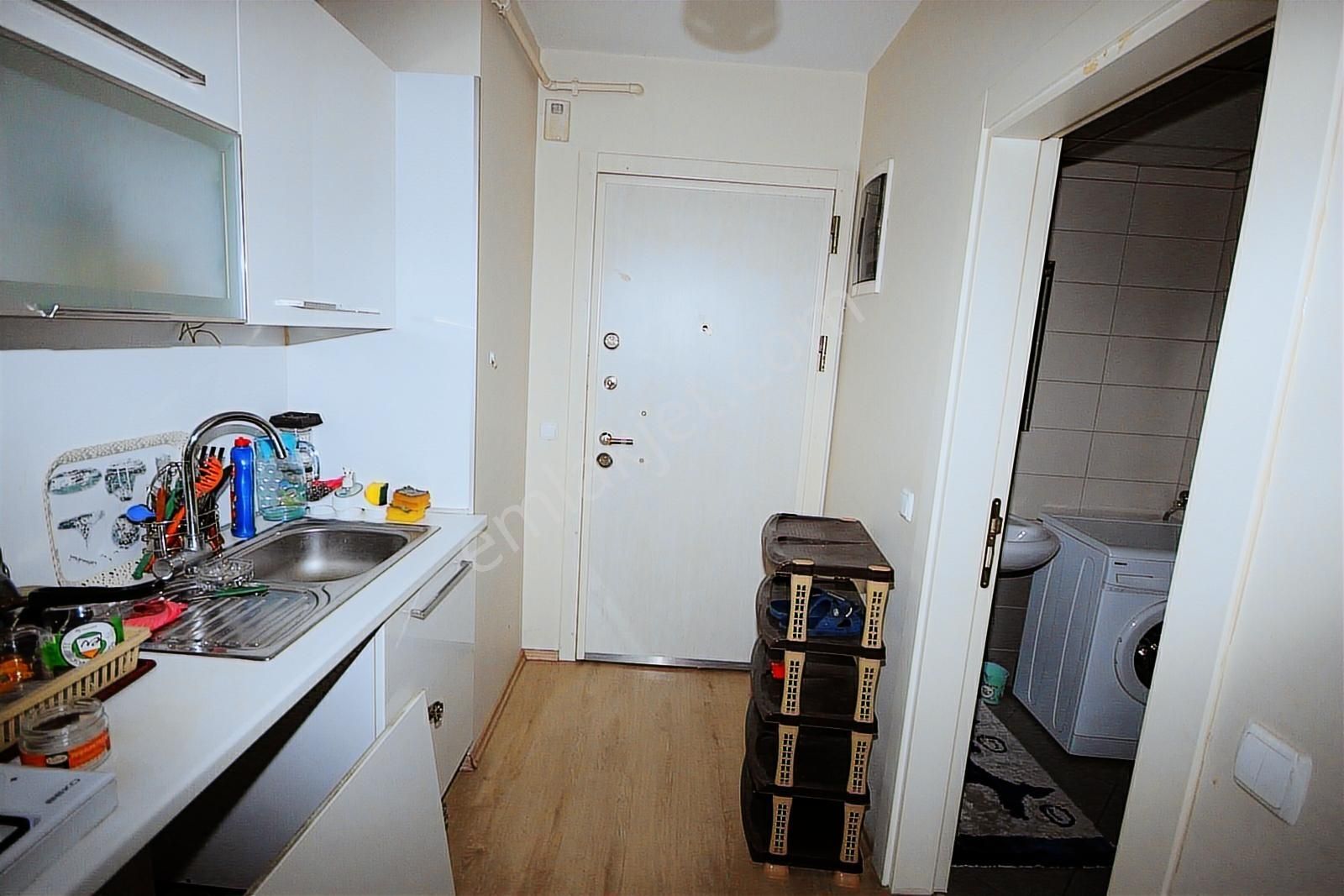 Dumankaya Adres Eşyalı Havuz Manzaralı 1+0 Fırsat Daire (boş) - Görsel 27