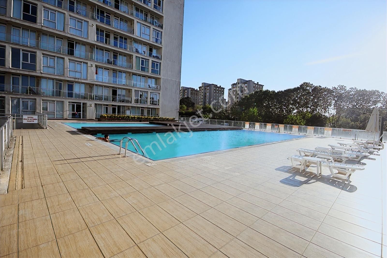 Dumankaya Adres Eşyalı Havuz Manzaralı 1+0 Fırsat Daire (boş) - Görsel 13