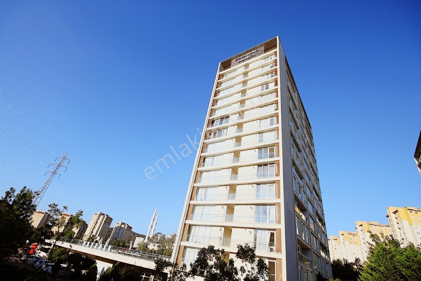 Dumankaya Adres Eşyalı Havuz Manzaralı 1+0 Fırsat Daire (boş) - Görsel 4