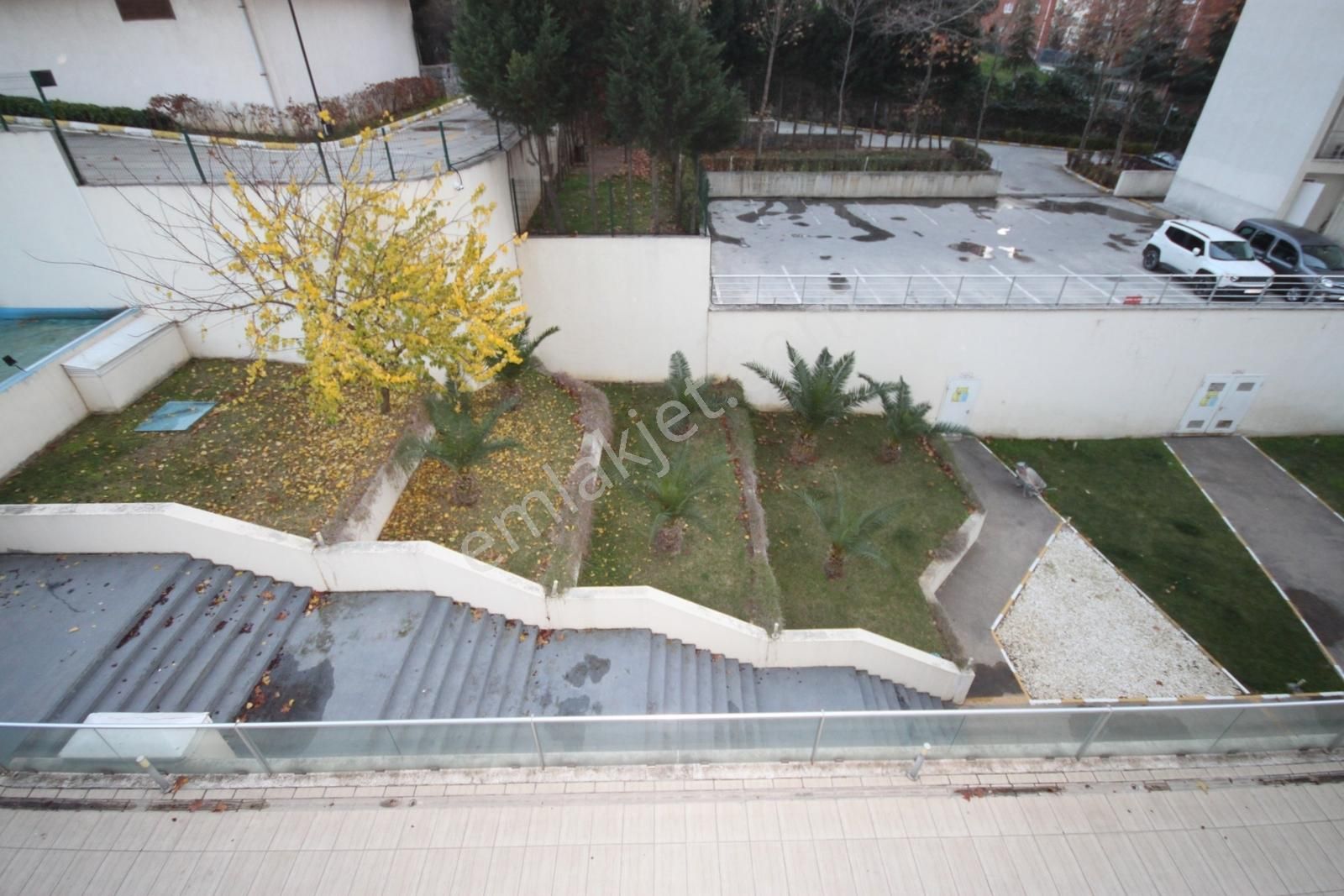 Dumankaya Adres Eşyalı Havuz Manzaralı 1+0 Fırsat Daire (boş) - Görsel 9