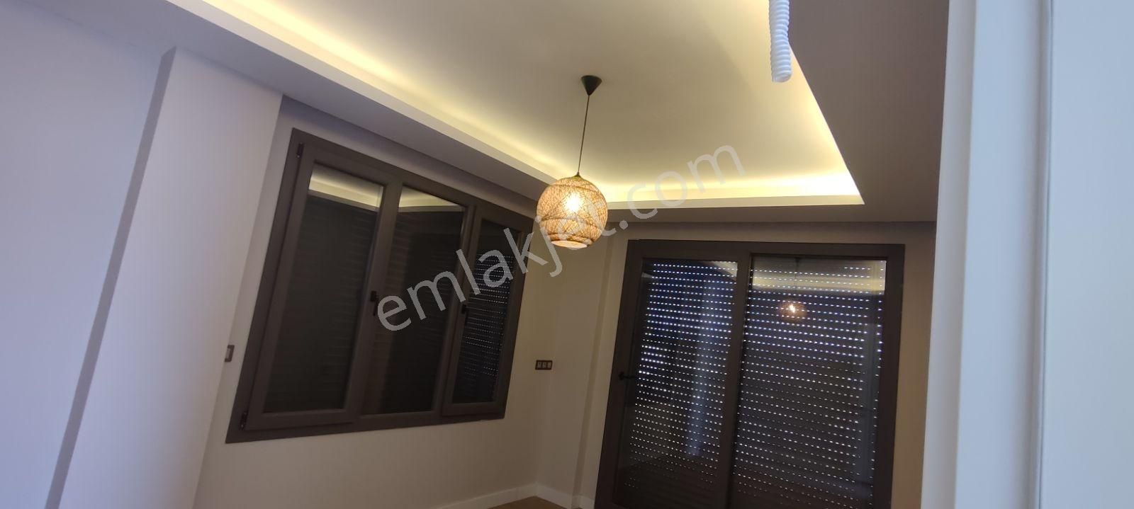 Eko Emlaktan Deniz Manzaralı Havuzlu Sıfır Lüks Villa - Görsel 21