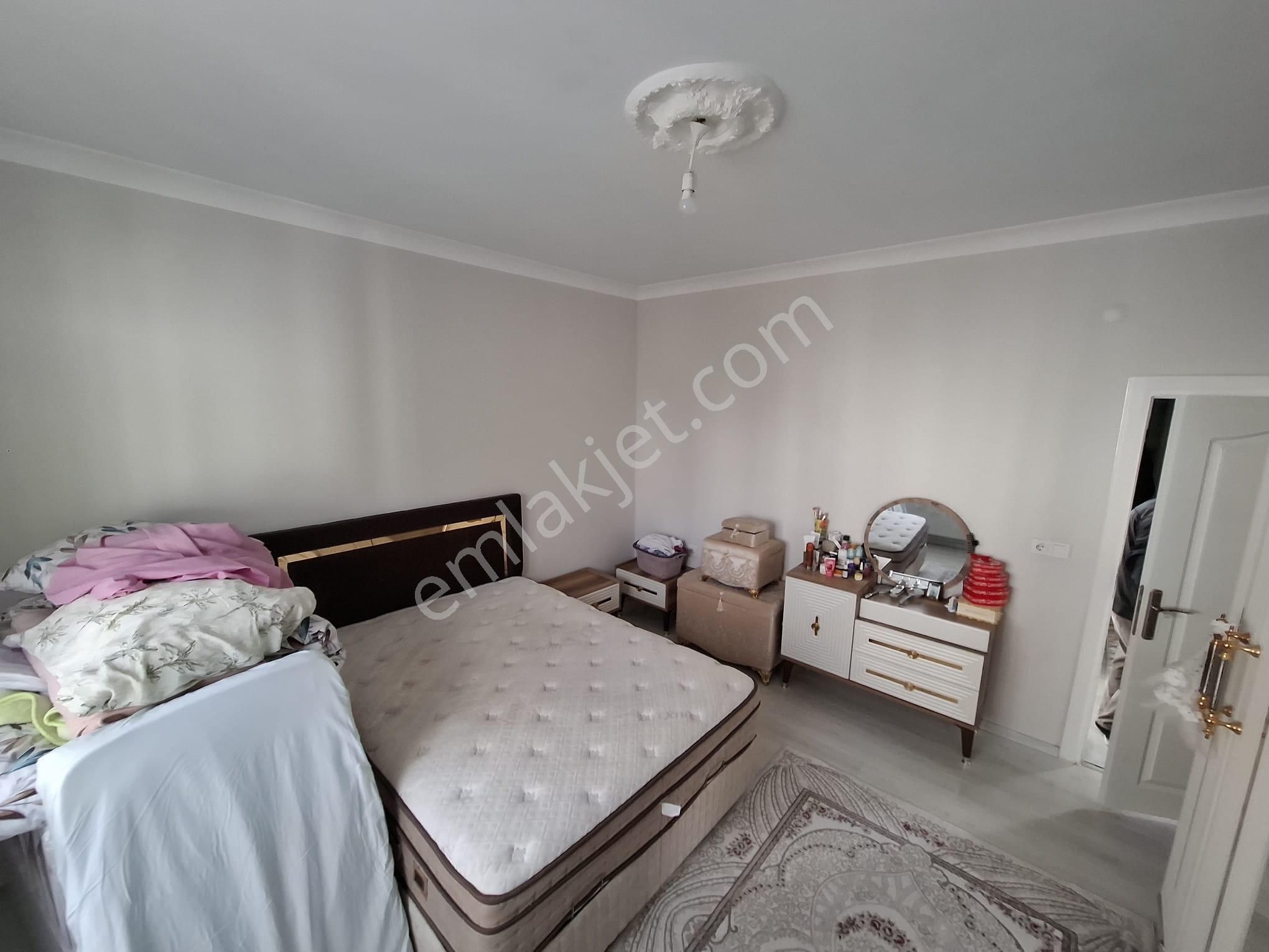 Akman'dan Kadıköyde Doğalgazlı İki Katlı Bahçeli Müstakil Ev - Görsel 10