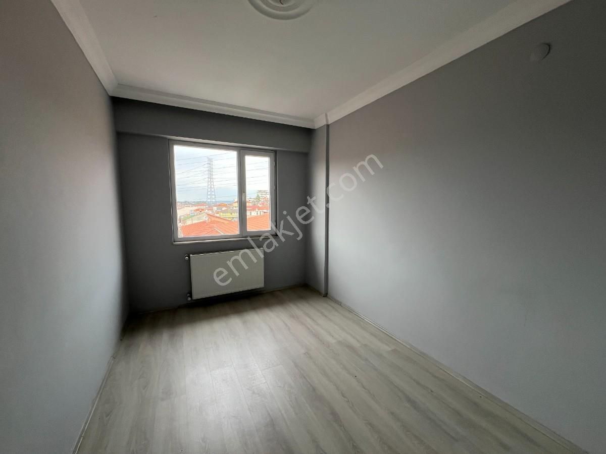 Sakarya Adapazarı Maltepe Mahallesinde Kiralık 2+1 Daire - Görsel 11