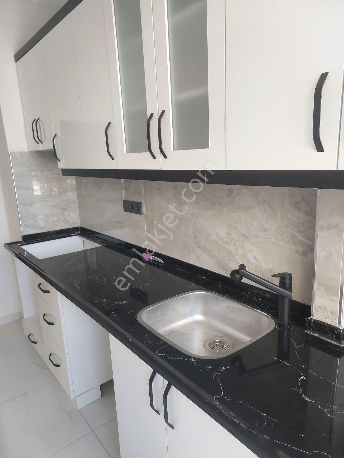 Guller Pinari Mahallesi Denize Yakin Satılık 2+1 Daire - Görsel 11