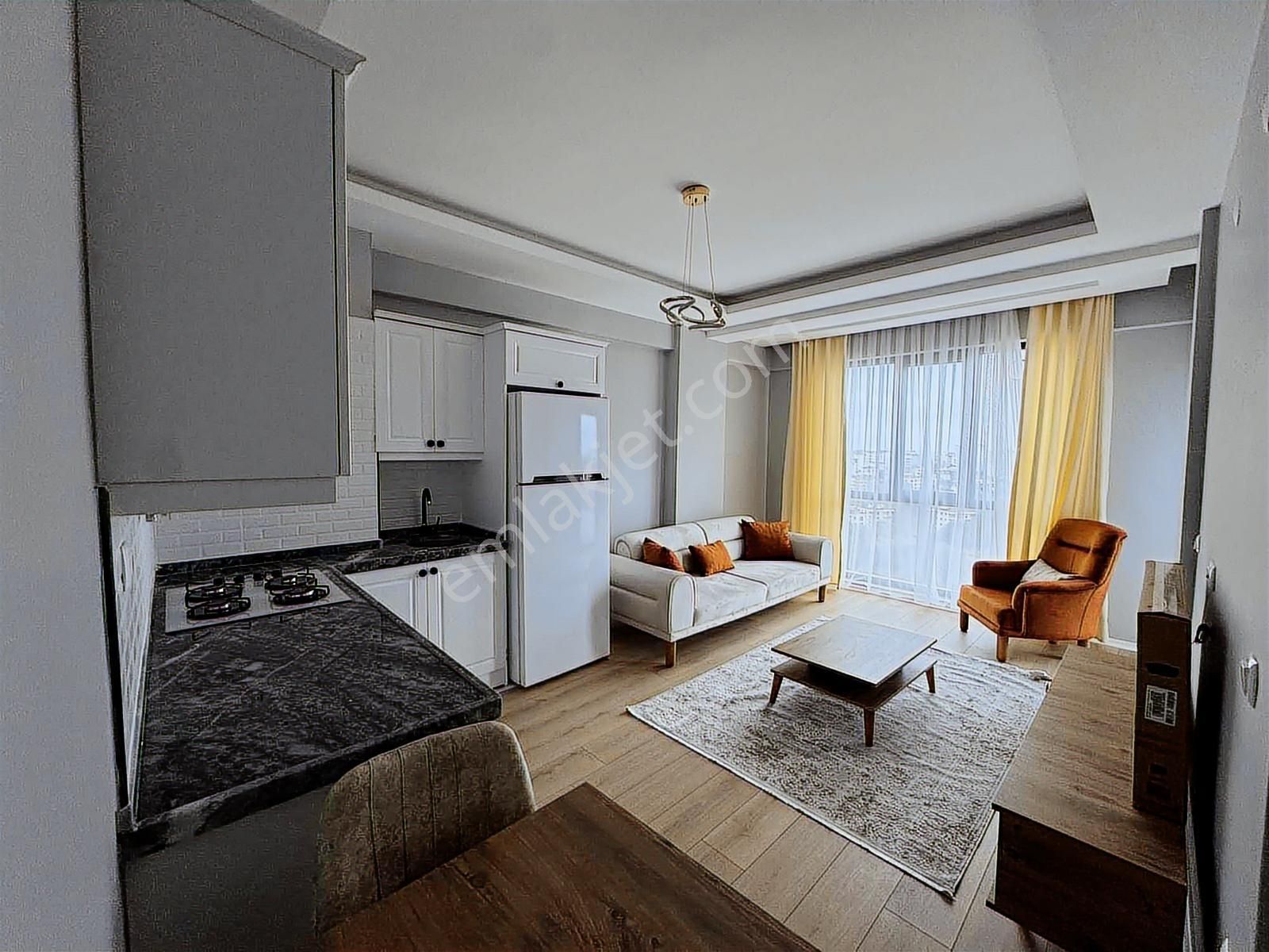 Pamuklu Bulvarına Cepe Eşyalı Satılık Lüxs 1+1 Daire