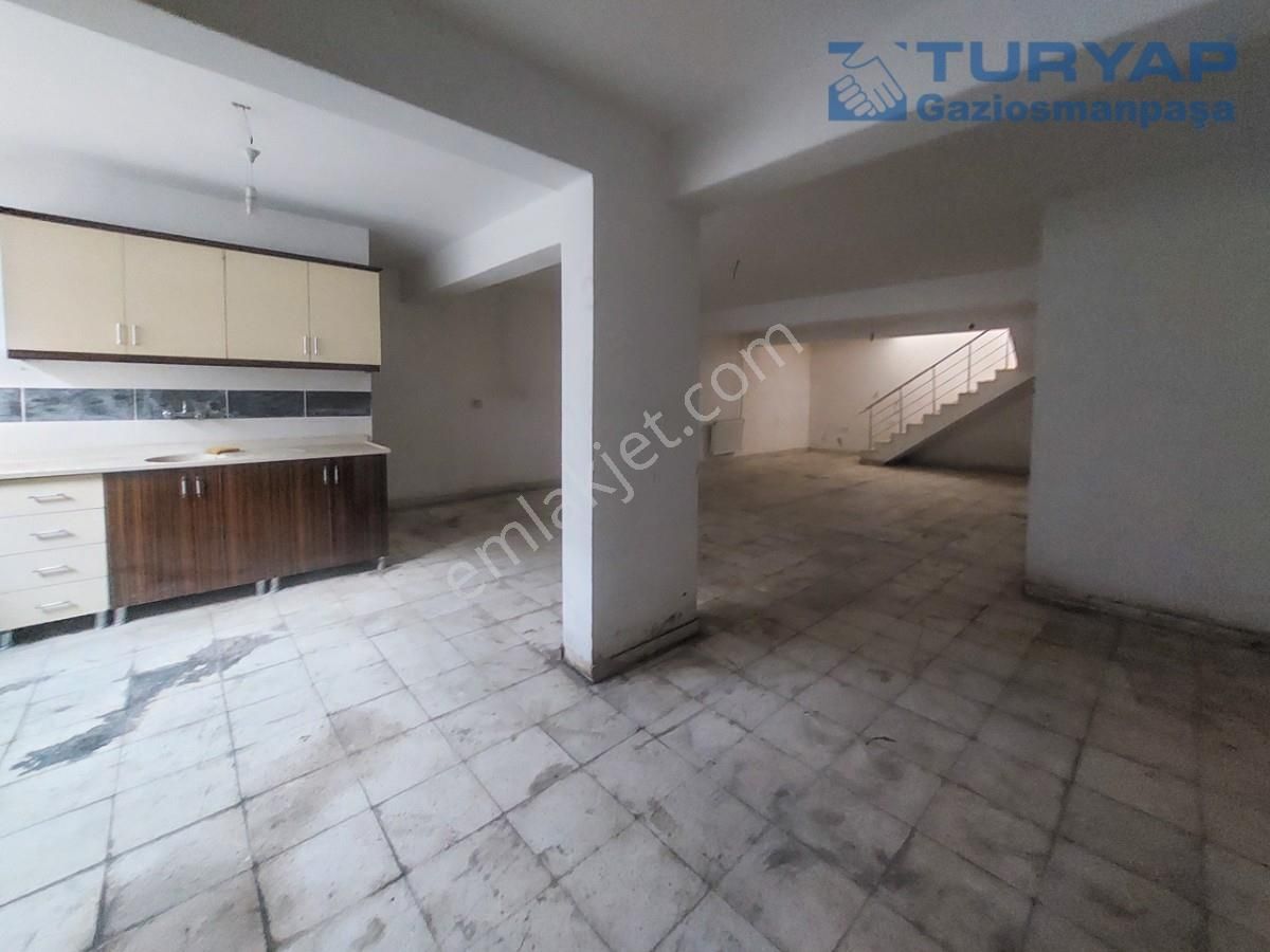 Seyranbağları Oğuz Kağan Usta Caddesi’nde Cadde Cepheli Dükkan - Görsel 8