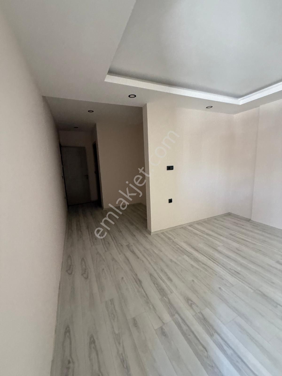 Kapalı Otoparklı, Havuzlu Sitede Sıfır 2+1 Daire - Görsel 9