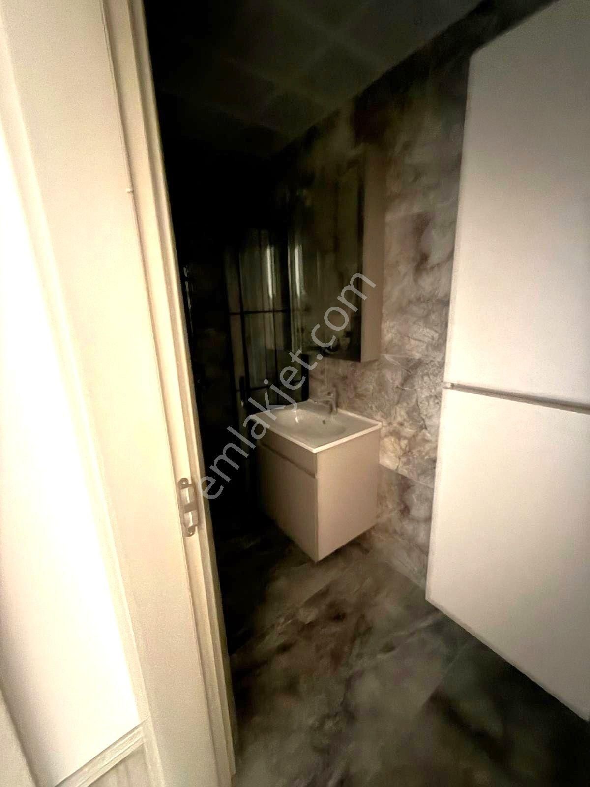 Kapalı Otoparklı, Havuzlu Sitede Sıfır 2+1 Daire - Görsel 13