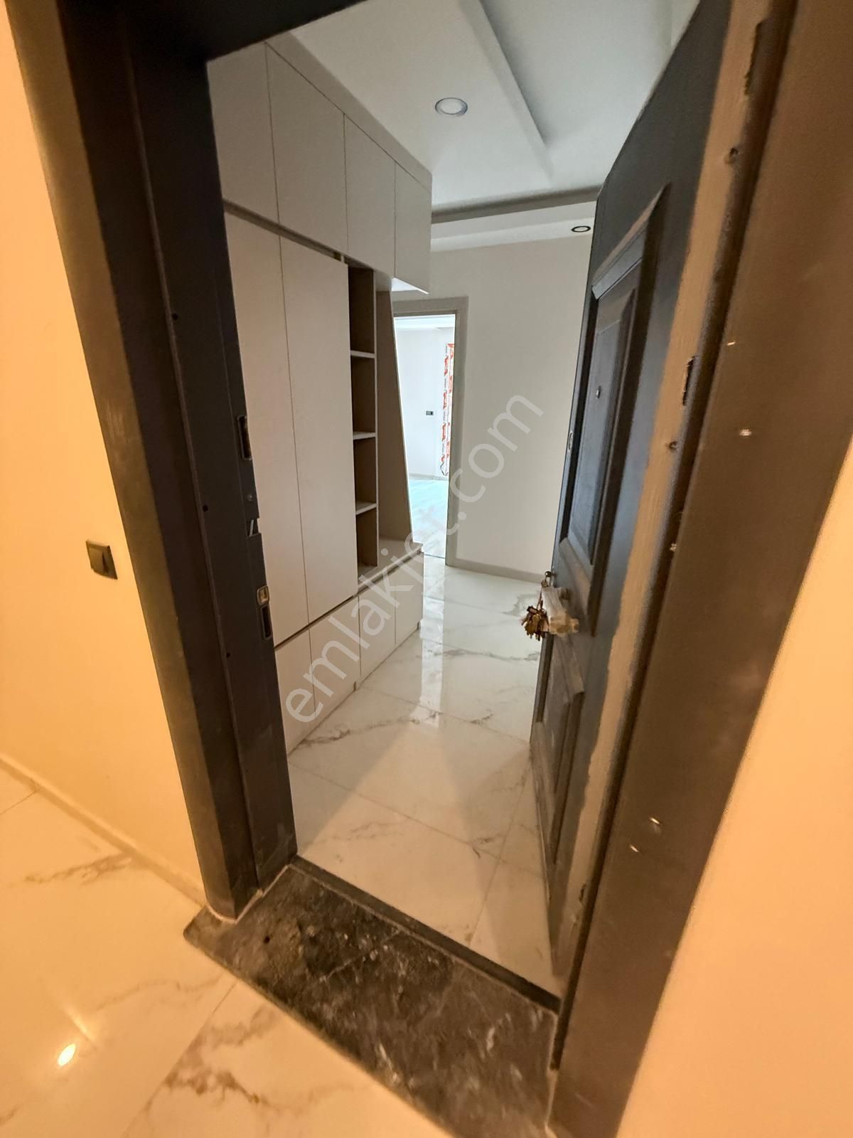 Kapalı Otoparklı, Havuzlu Sitede Sıfır 2+1 Daire - Görsel 5