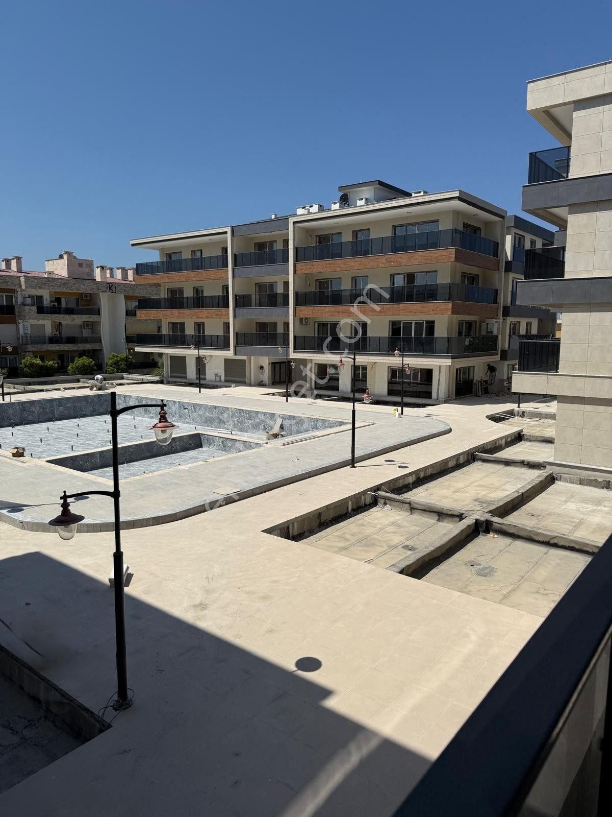 Kapalı Otoparklı, Havuzlu Sitede Sıfır 2+1 Daire - Görsel 3