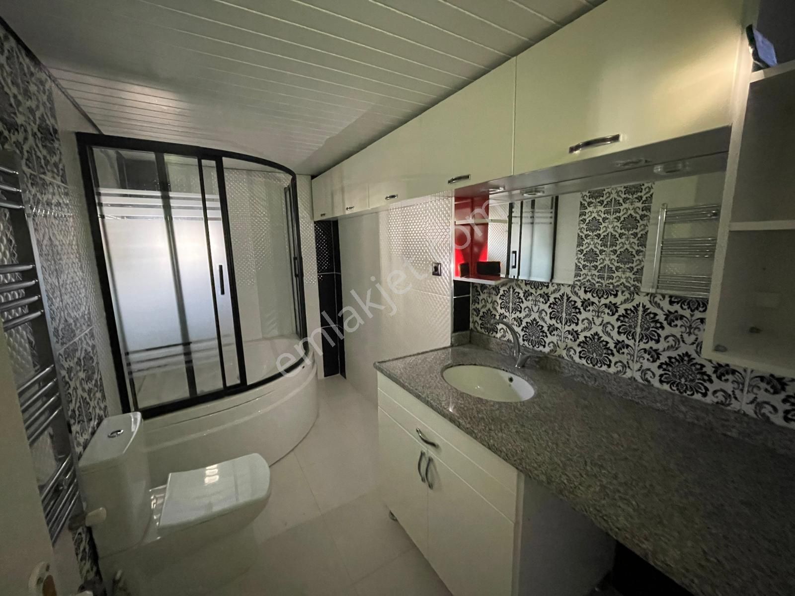 3ev Emlak'tan Güzelyalı Mh 4+1 Kapalı Mutfak Ferah Satılık Daire - Görsel 4