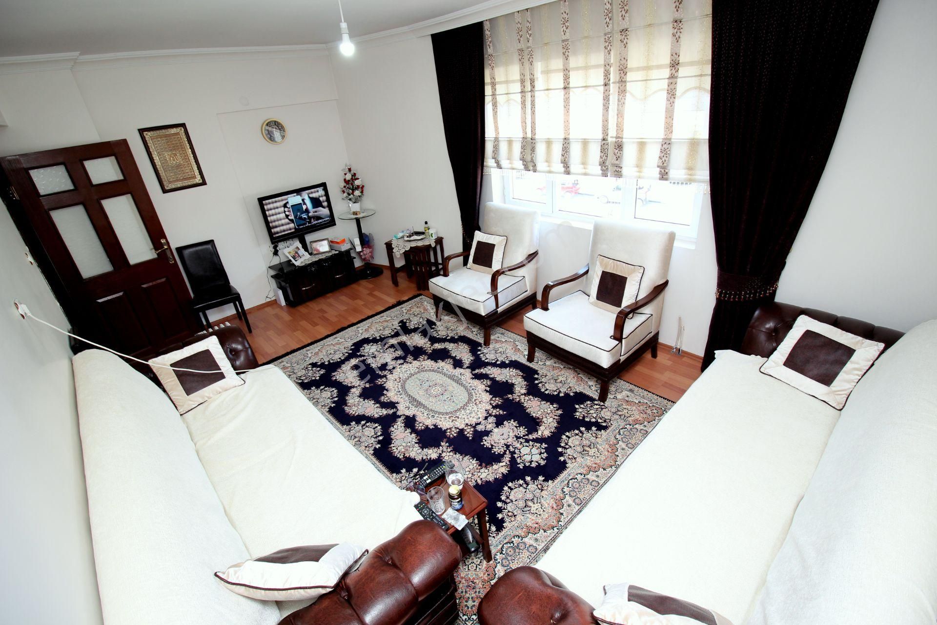 Emre Emlak'tan Piyade'de Gimsa Yakını Full Eşyalı Arakat Ön Cephe Satılık 2+1 Daire - Görsel 7