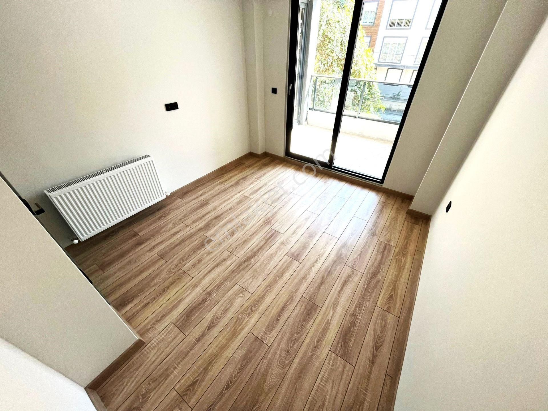 💎akçay'da Aygülden💎özel Mimari Tasarımı İle Bu Benim Olmalı Dedirten Ön Cephe 1+1 Satılık Daireler - Görsel 15
