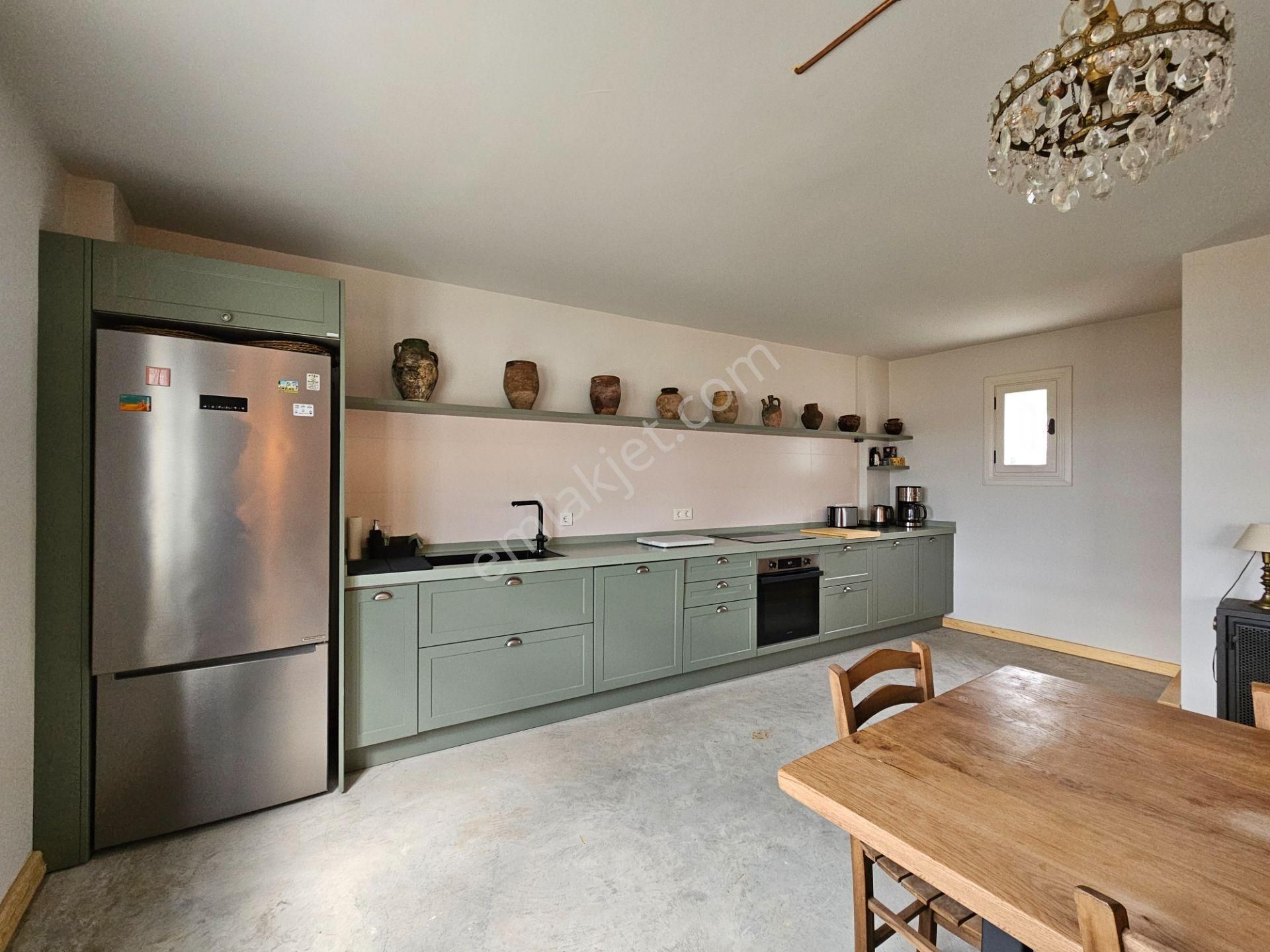 Ayvalık'ta Satılık Panoramik Deniz Manzaralı Sıfır Müstakil Ev - Görsel 25