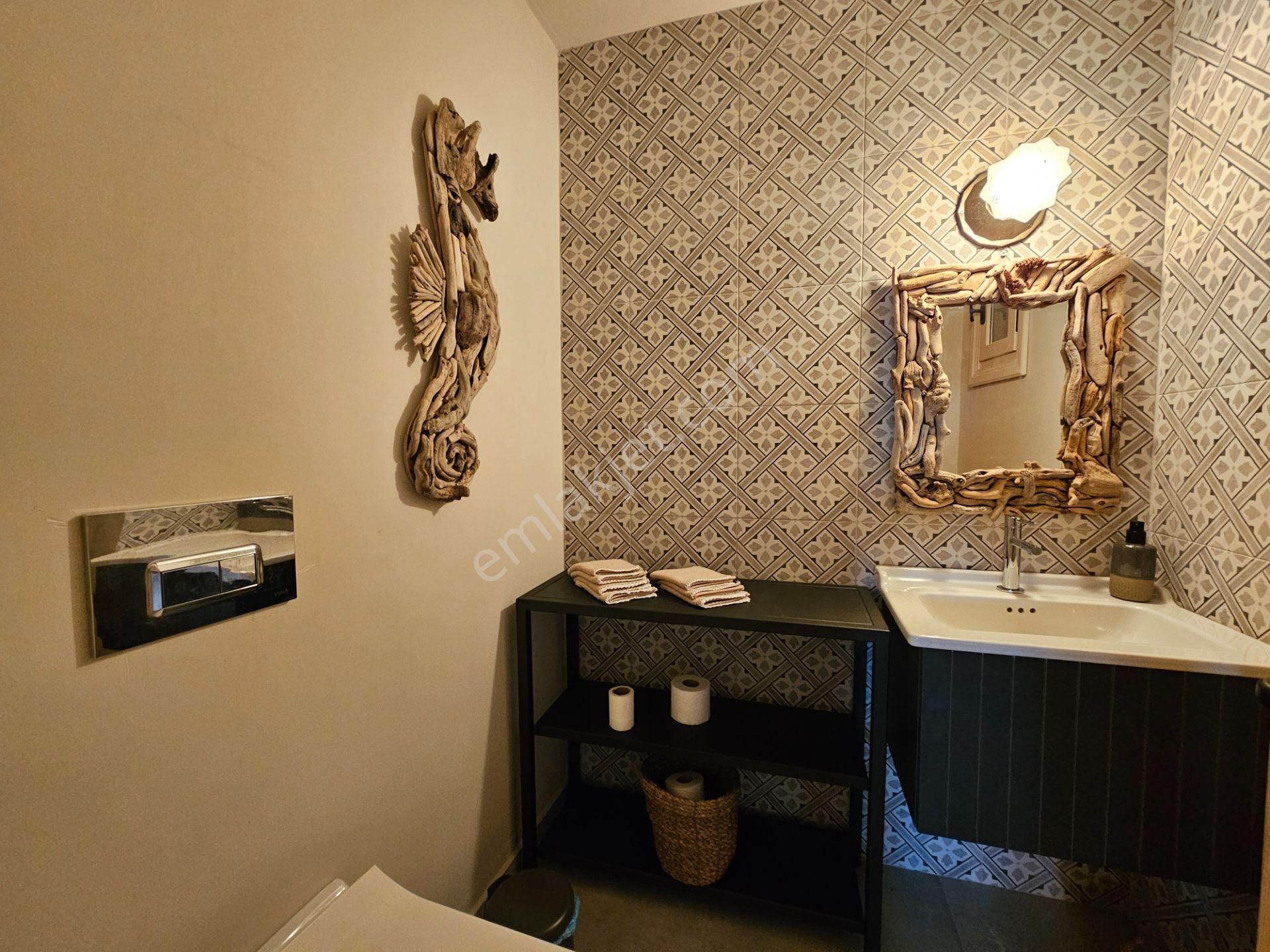 Ayvalık'ta Satılık Panoramik Deniz Manzaralı Sıfır Müstakil Ev - Görsel 19