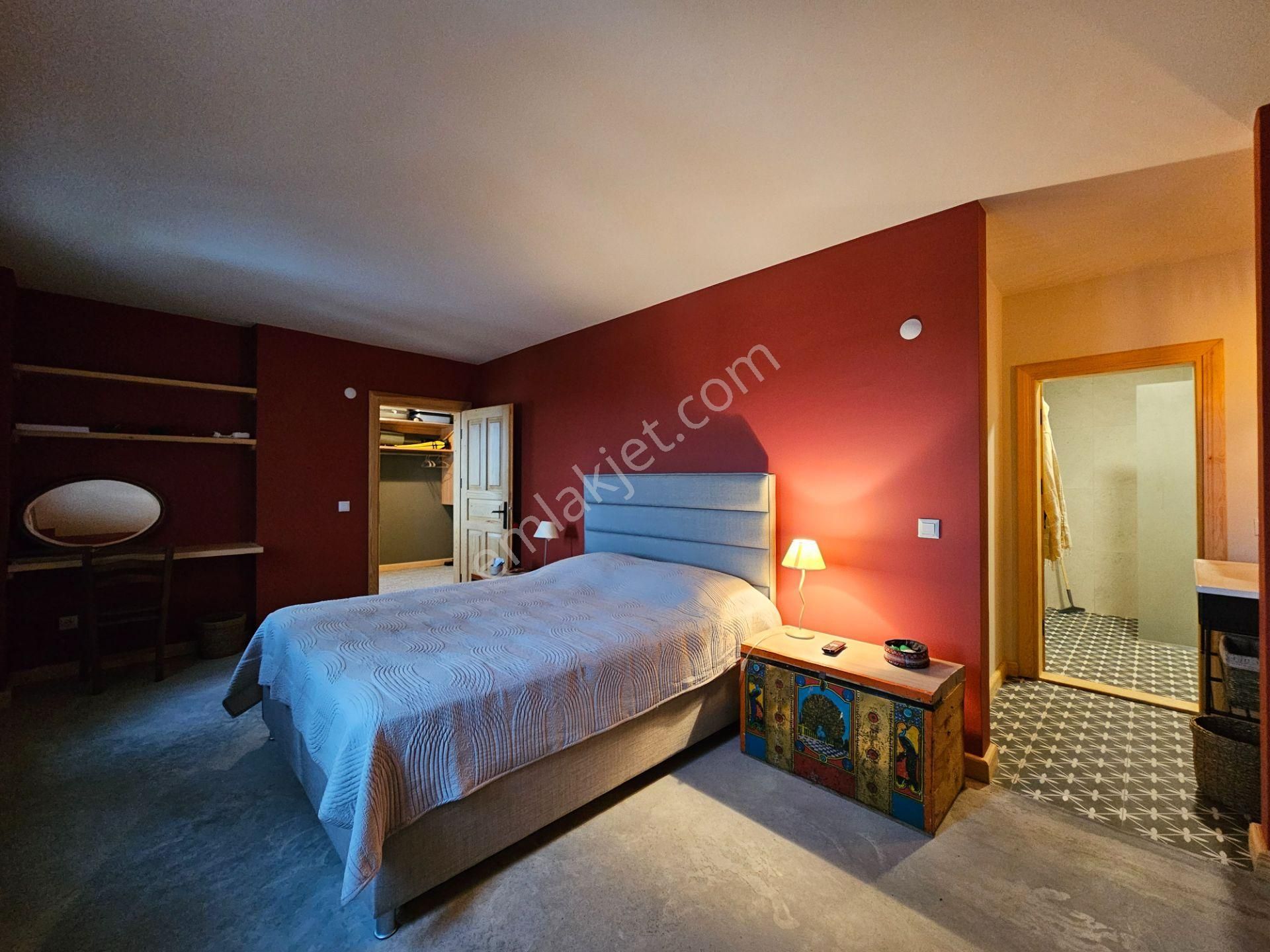 Ayvalık'ta Satılık Panoramik Deniz Manzaralı Sıfır Müstakil Ev - Görsel 7