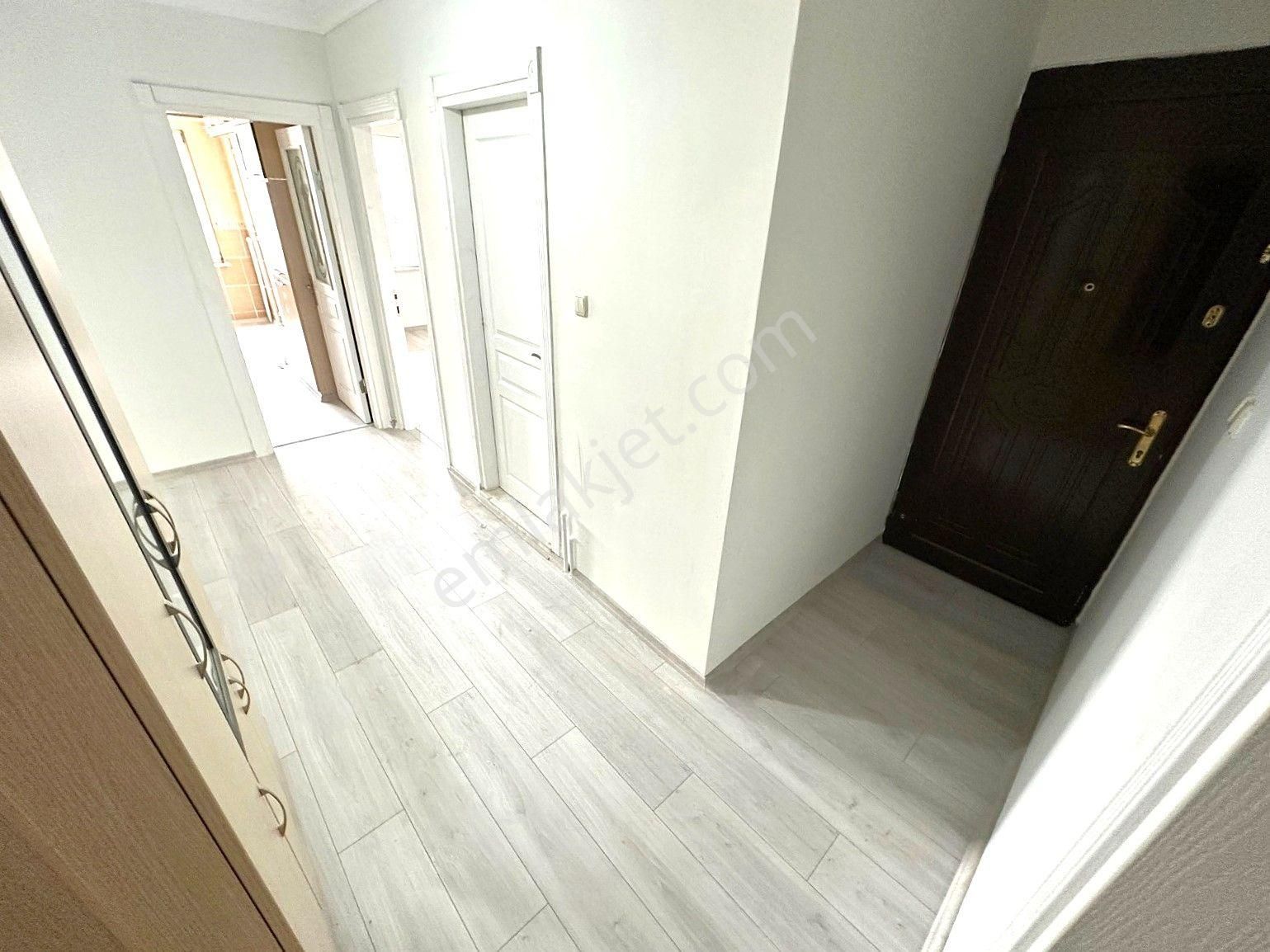 Akçay'da Aygül'den Merkezi Lokasyonda Siteiçi Ön Cephe Geniş Balkonlu Ve Otoparklı 3+1 Satılık Daire - Görsel 27