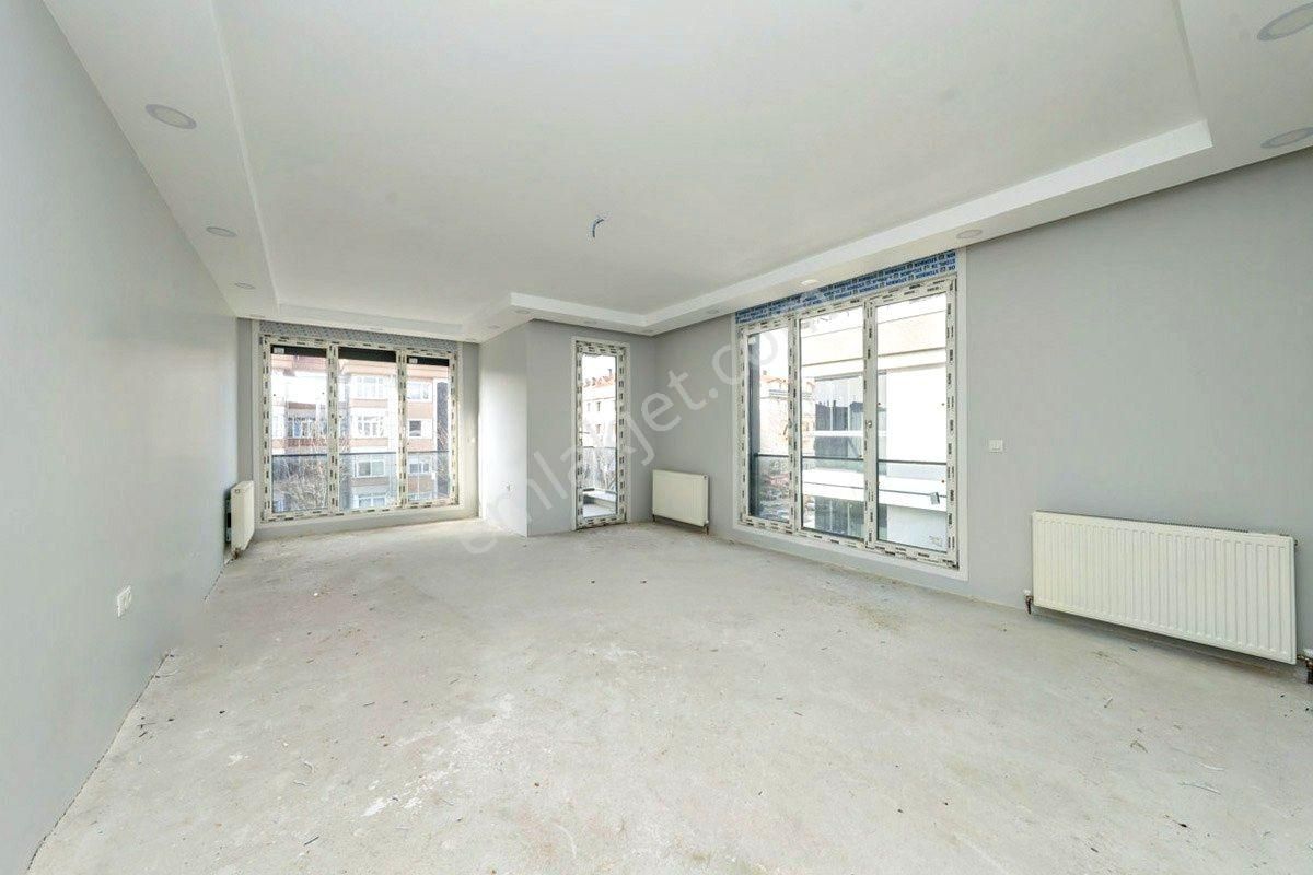 Marcity'den Talatpaşa Caddesi Üzeri E5 Yakını Sıfır 3+1 Daire - Görsel 3