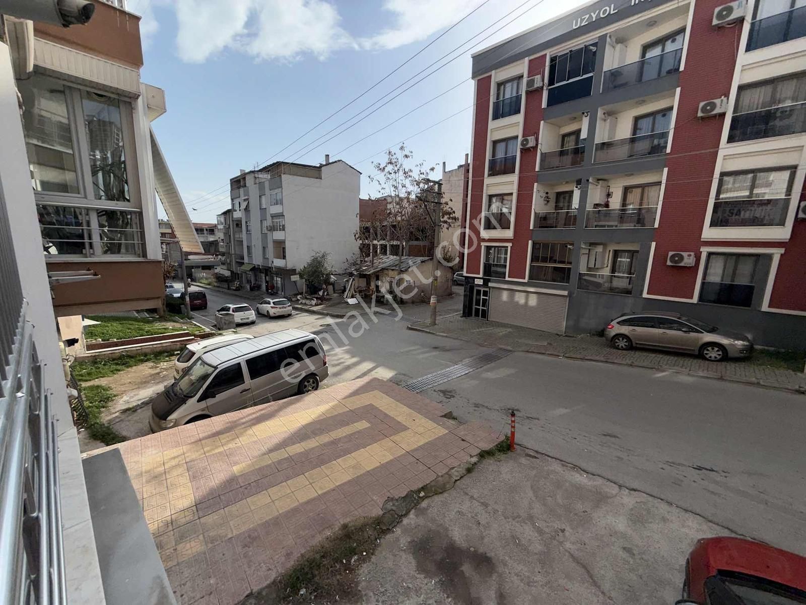 Türker Emlak 1+1 Full Eşyalı Doğalgazlı Balkon Klimalı Yeni Bina - Görsel 12