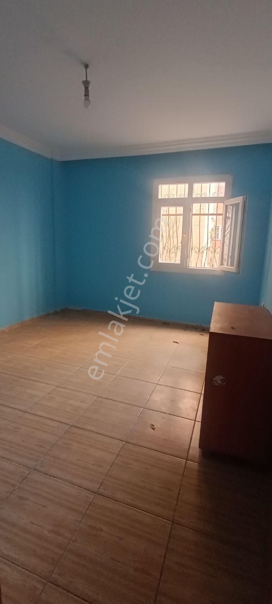 Adana Yenibaraj Mah. Kiralık 1+1 Geniş Oturumlu - Görsel 4