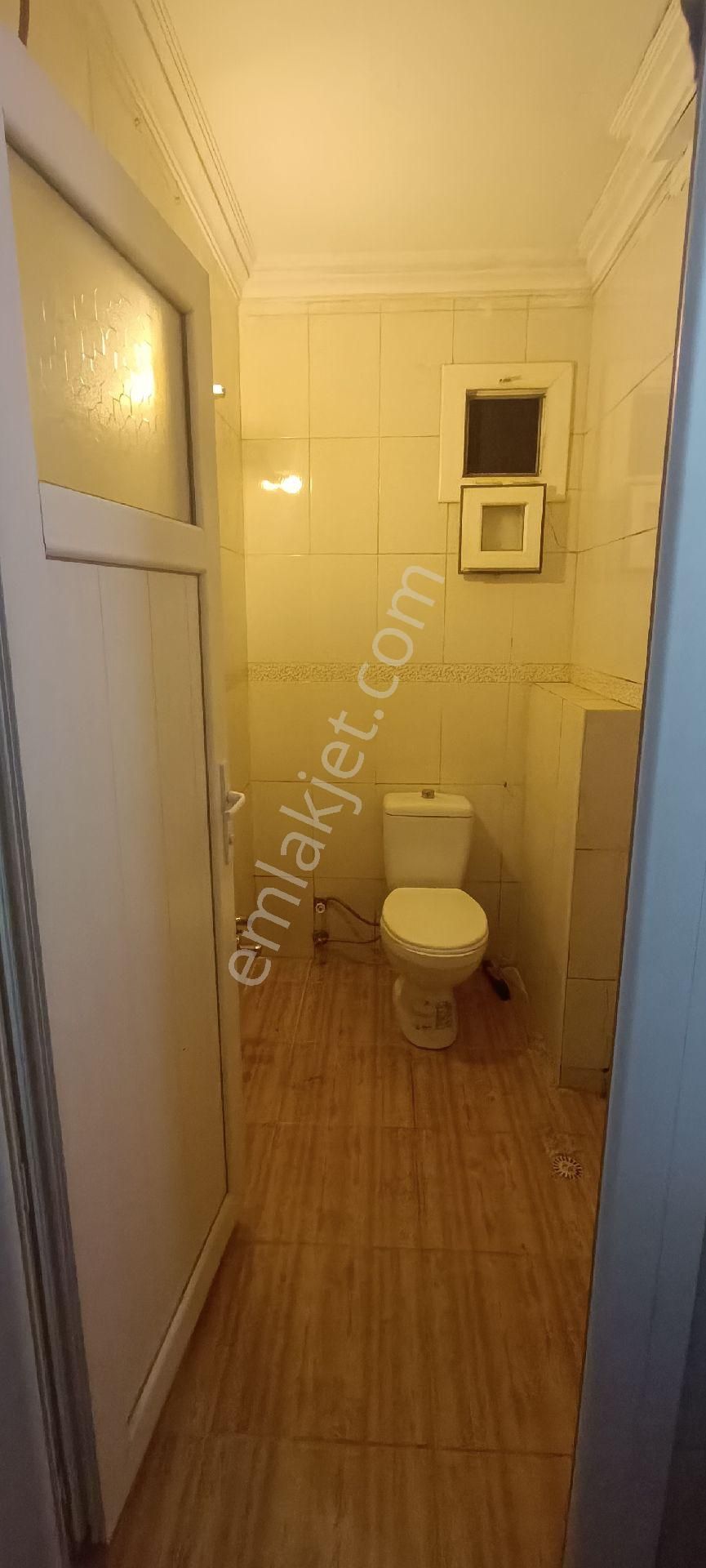 Adana Yenibaraj Mah. Kiralık 1+1 Geniş Oturumlu - Görsel 9