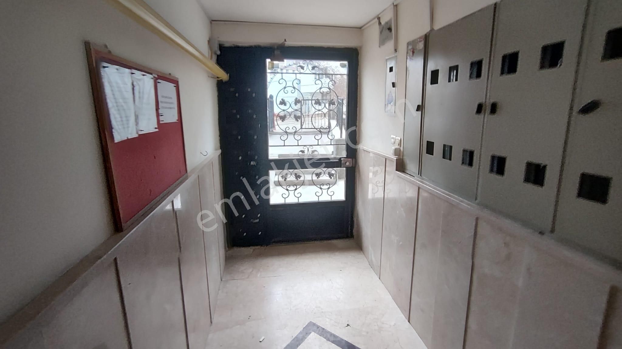 Atanora Vadi'den İlkerde Vadi Cepheli Geniş Metraj Mantolamalı İskanlı Kombili 3+1 - Görsel 8