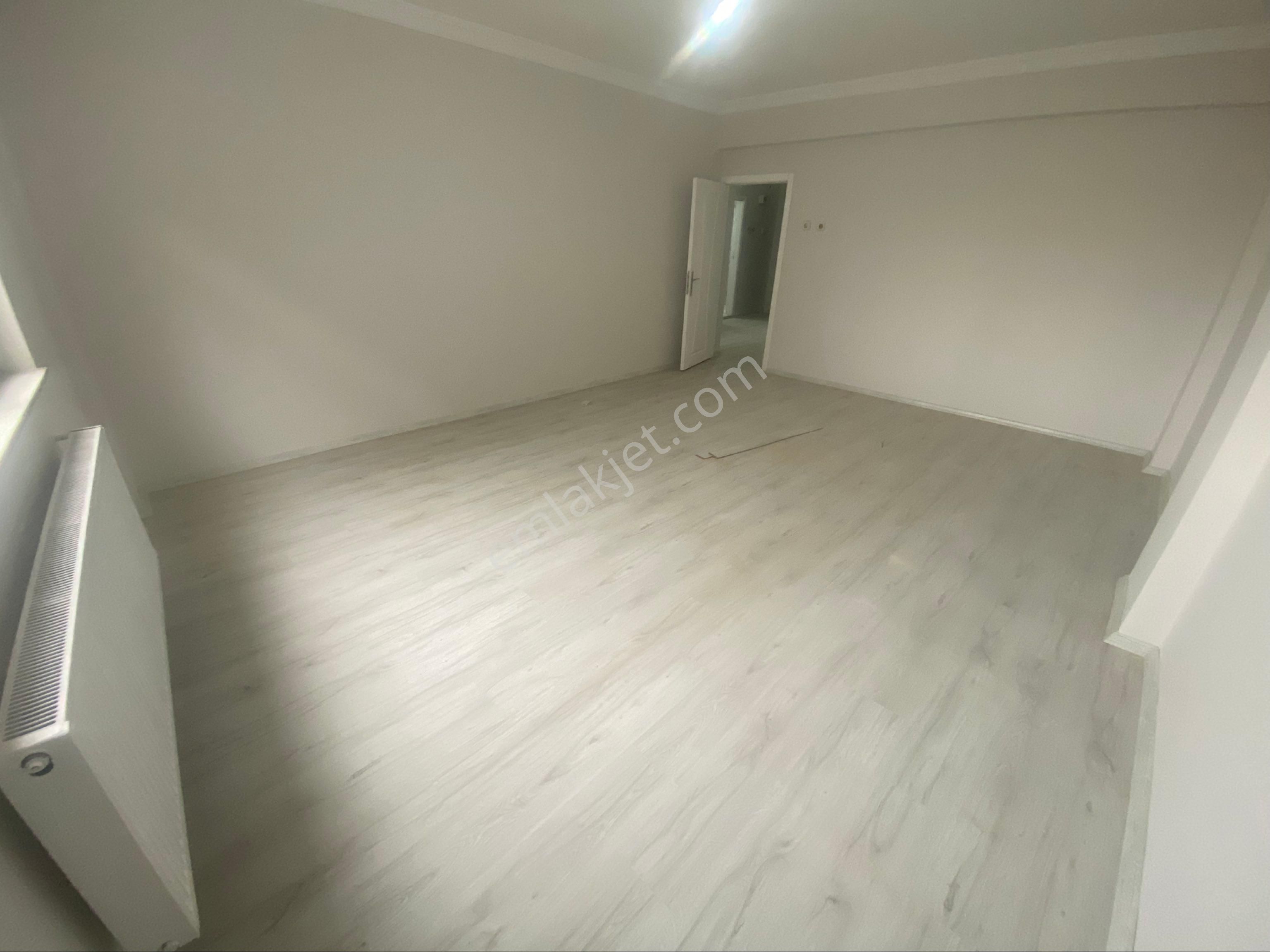 ✅furkan Emlaktan Unkapanı Mh. 2+1 2.kat 120m2 Geniş Balkonlu Dış Cepheli İçi Yapılı Fırsat Daire - Görsel 4