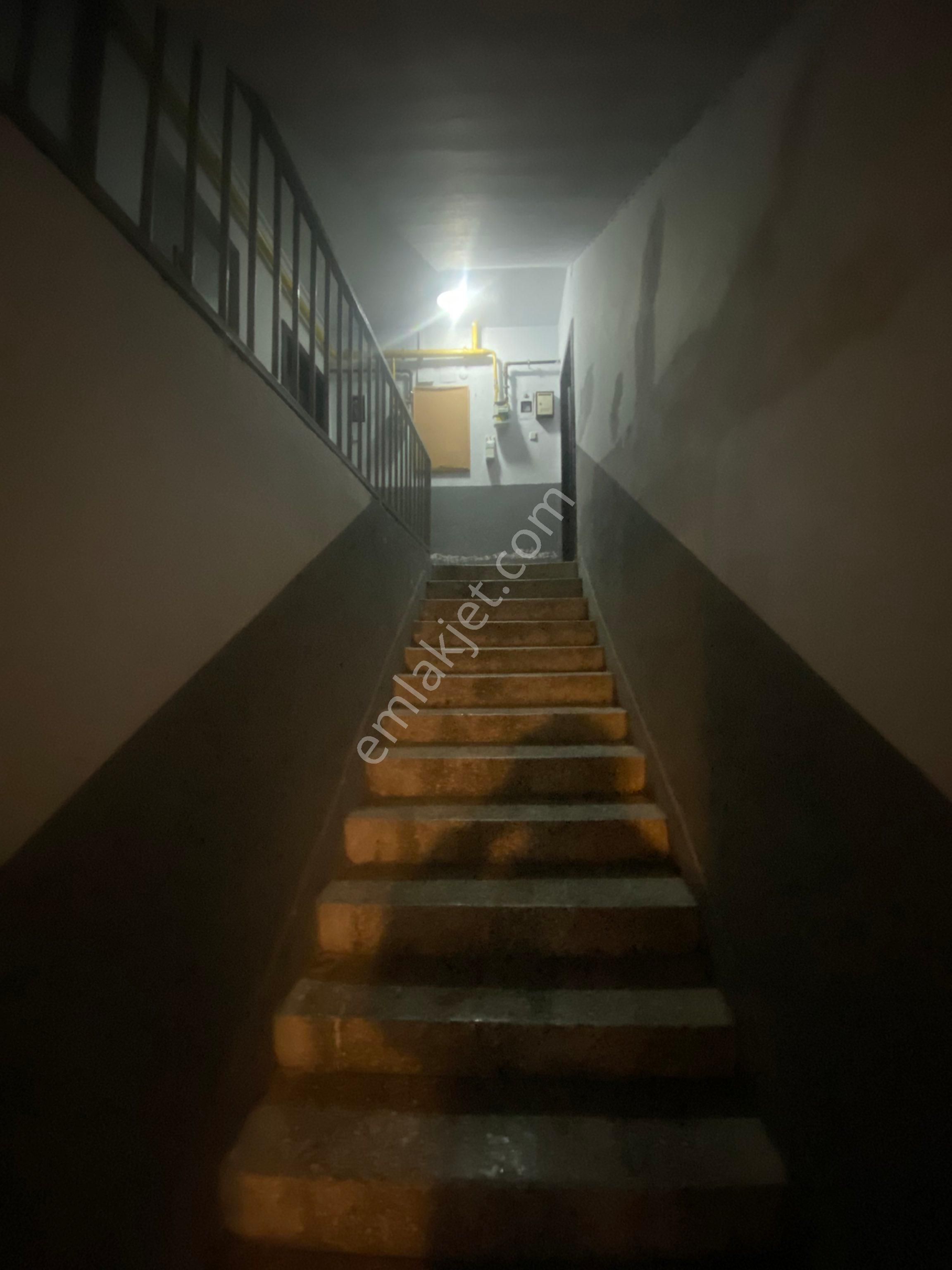 ✅furkan Emlaktan Unkapanı Mh. 2+1 2.kat 120m2 Geniş Balkonlu Dış Cepheli İçi Yapılı Fırsat Daire - Görsel 24