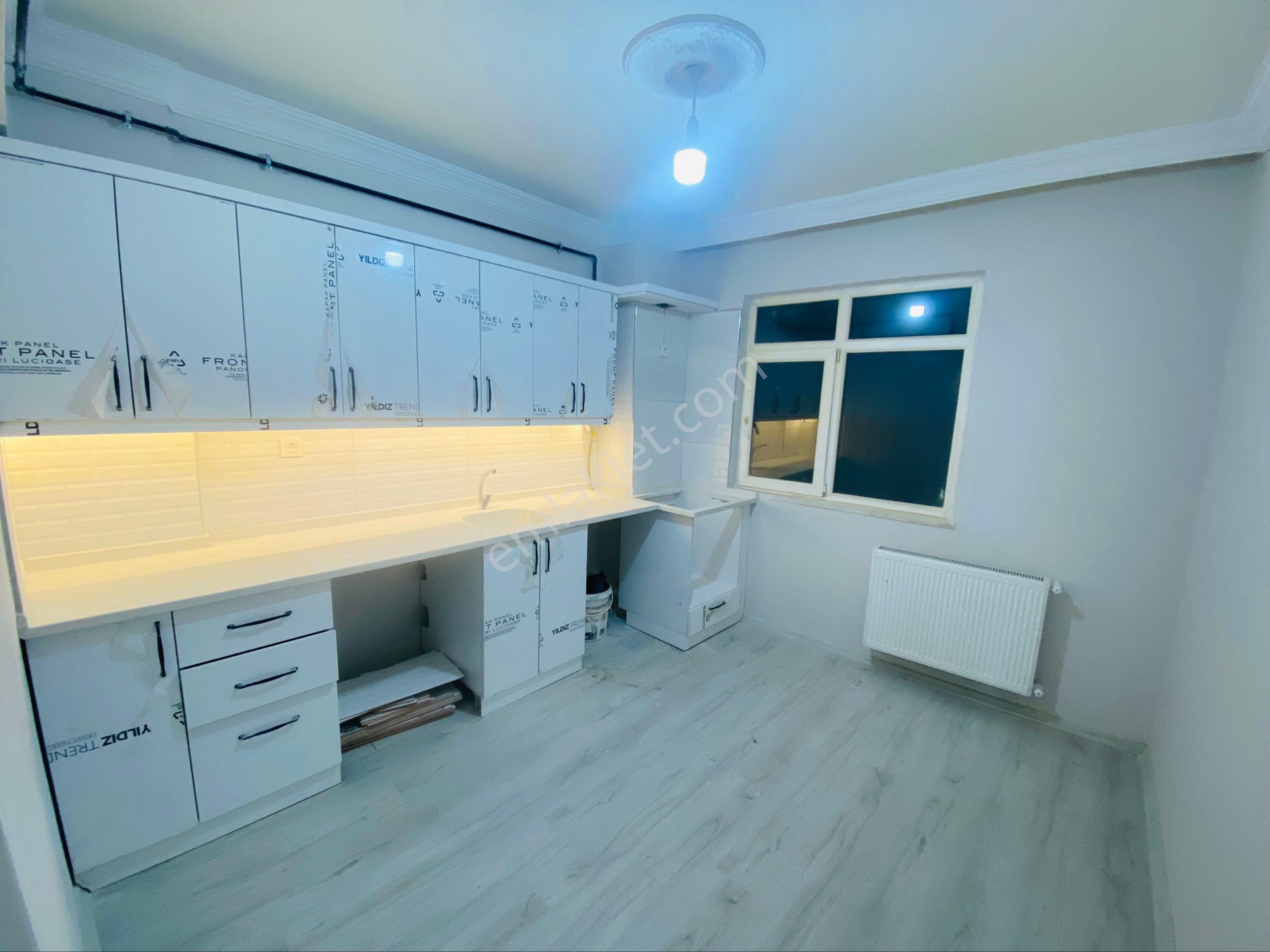 ✅furkan Emlaktan Unkapanı Mh. 2+1 2.kat 120m2 Geniş Balkonlu Dış Cepheli İçi Yapılı Fırsat Daire