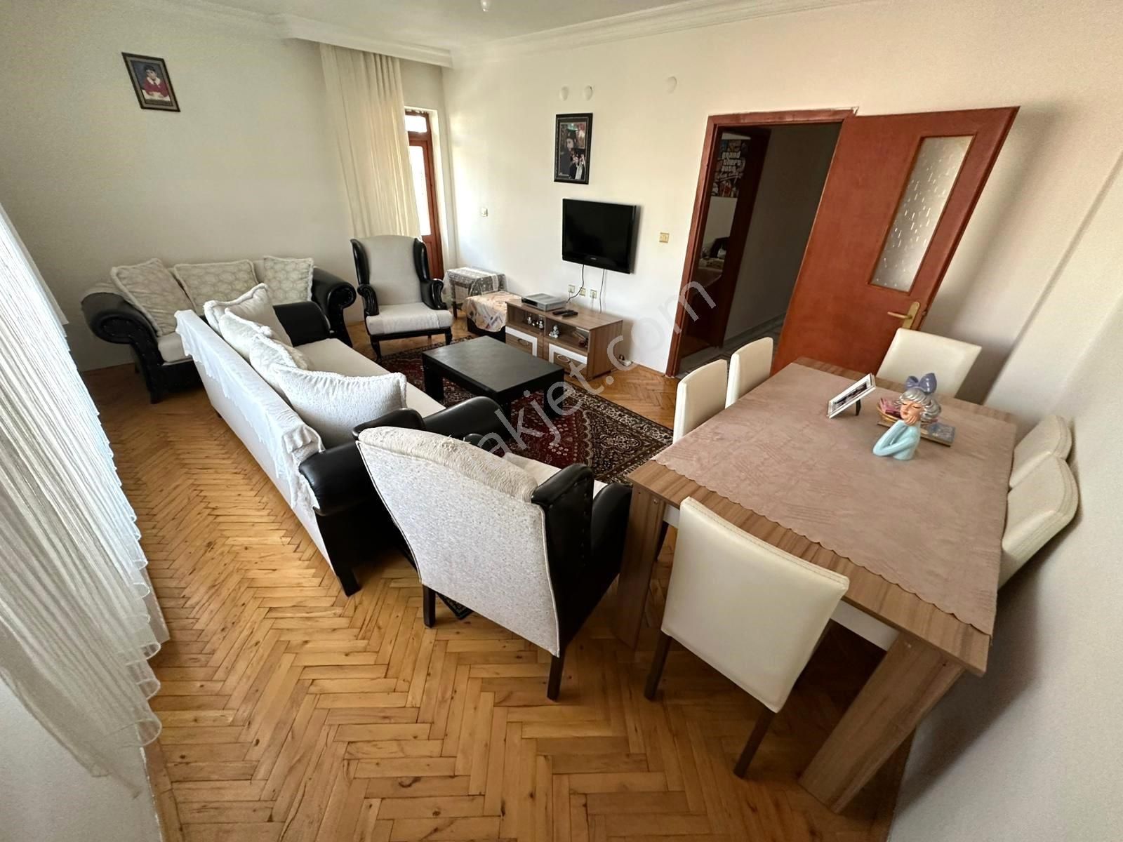 Akşemsettin Mah'de 3+1 Ara Kat Bağımsız Yapılı Daire - Görsel 15