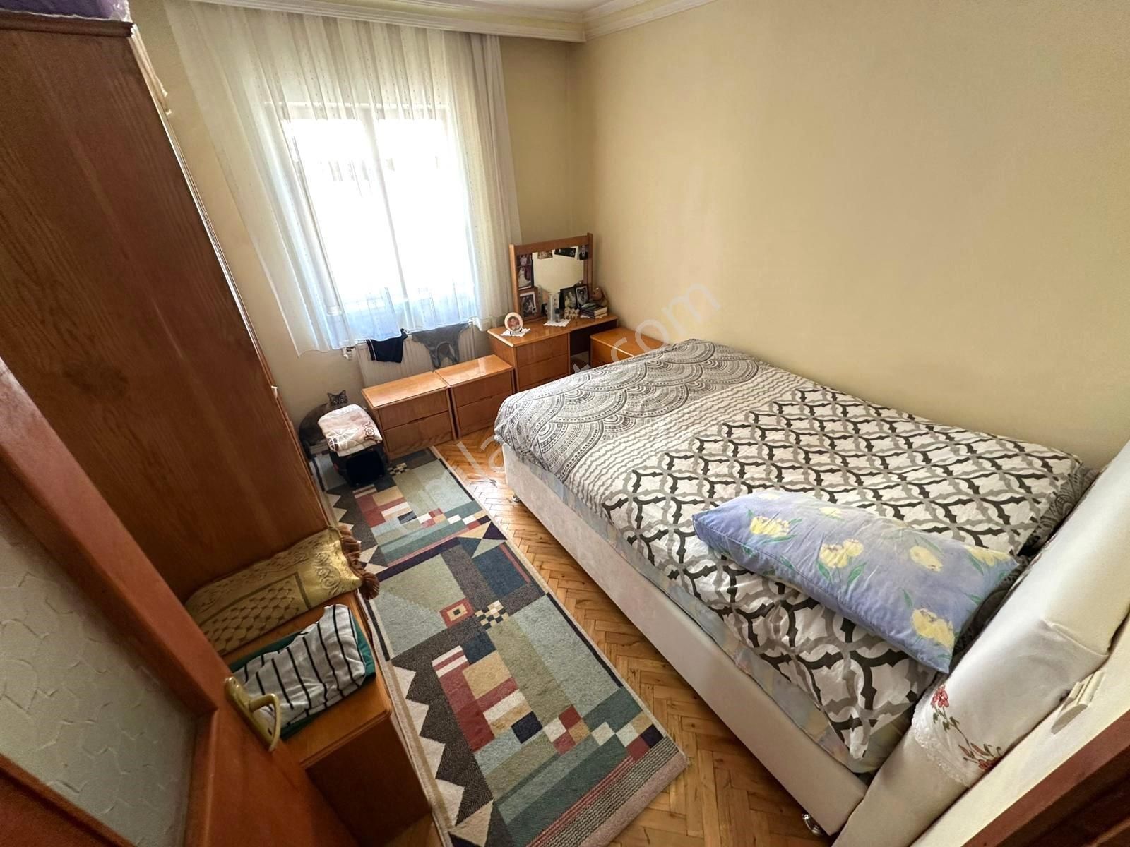 Akşemsettin Mah'de 3+1 Ara Kat Bağımsız Yapılı Daire - Görsel 11