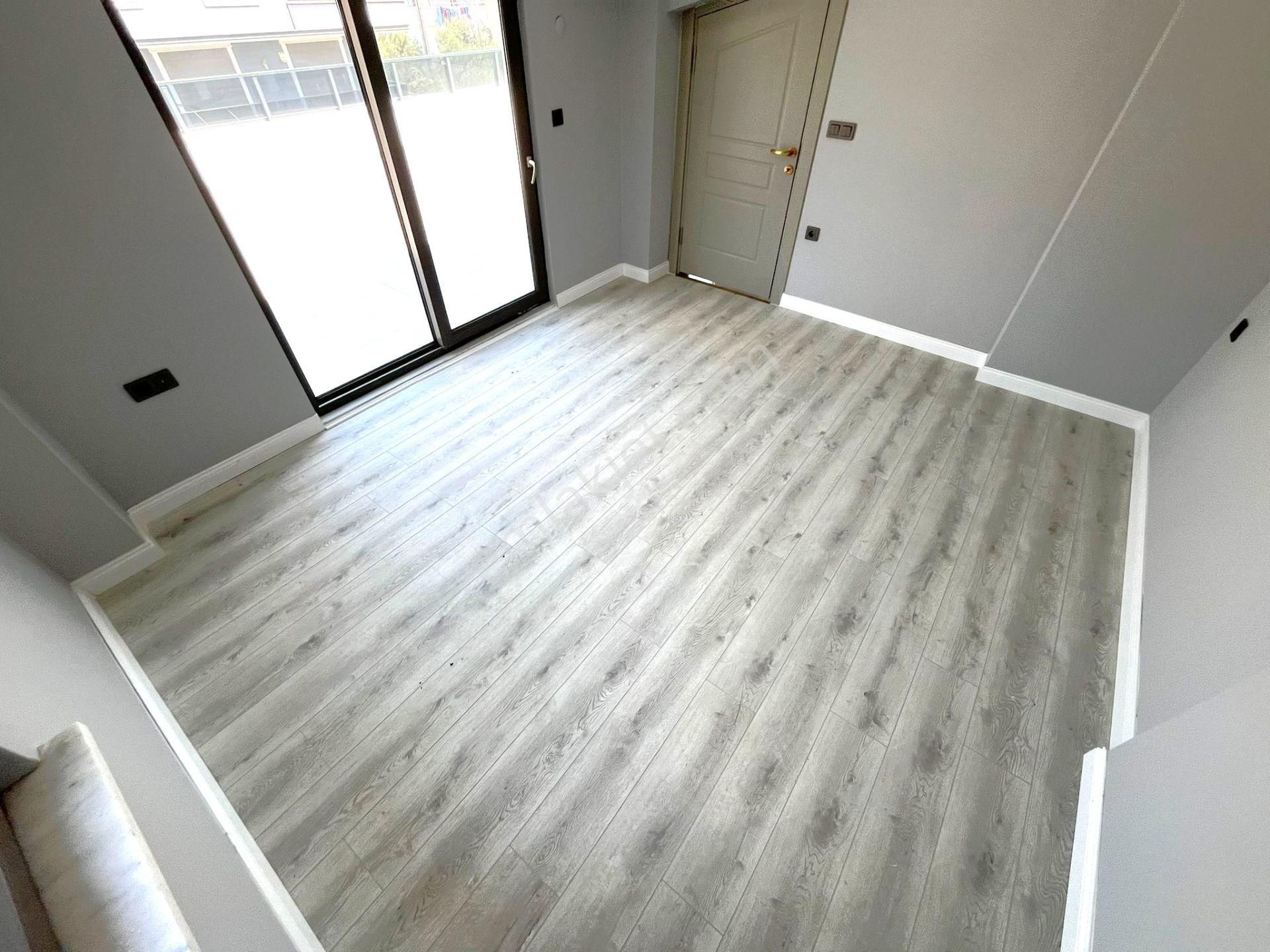 Güre'de Aygül Farkı İle Eşsiz Konfor Ve Kaliteye Sahip Müstakil Bahçeli Ve Teraslı 6+1 Satılık Villa - Görsel 19