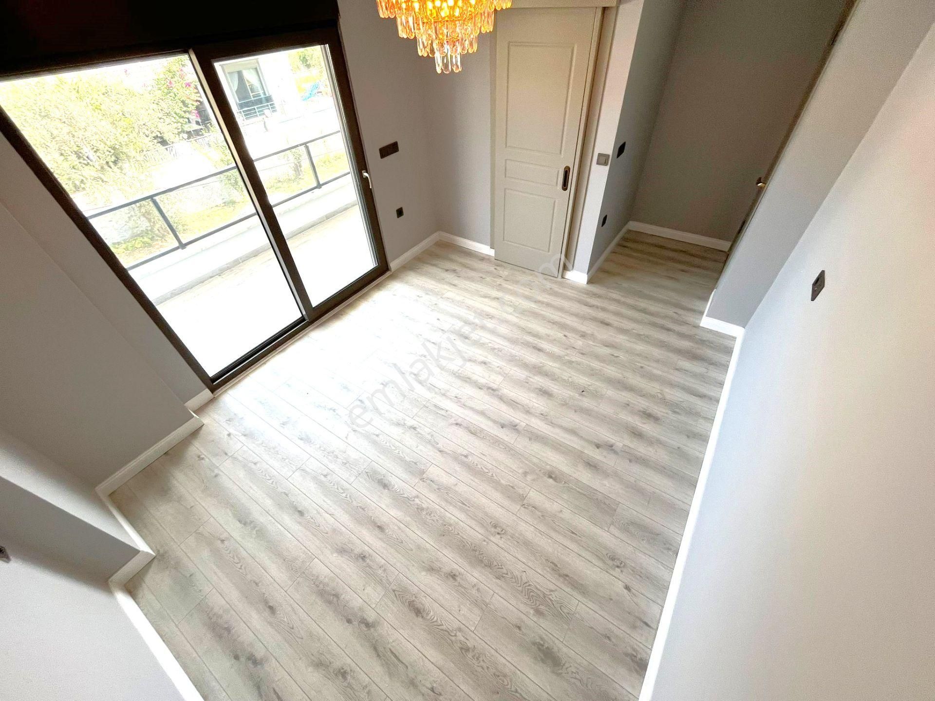 Güre'de Aygül Farkı İle Eşsiz Konfor Ve Kaliteye Sahip Müstakil Bahçeli Ve Teraslı 6+1 Satılık Villa - Görsel 22