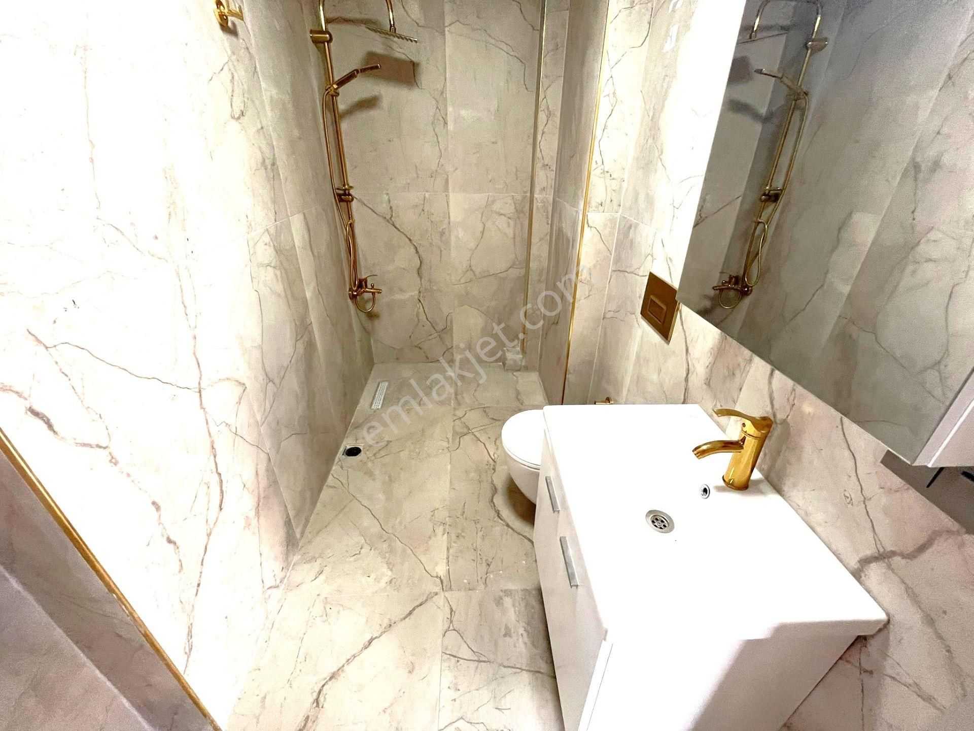 Güre'de Aygül Farkı İle Eşsiz Konfor Ve Kaliteye Sahip Müstakil Bahçeli Ve Teraslı 6+1 Satılık Villa - Görsel 24