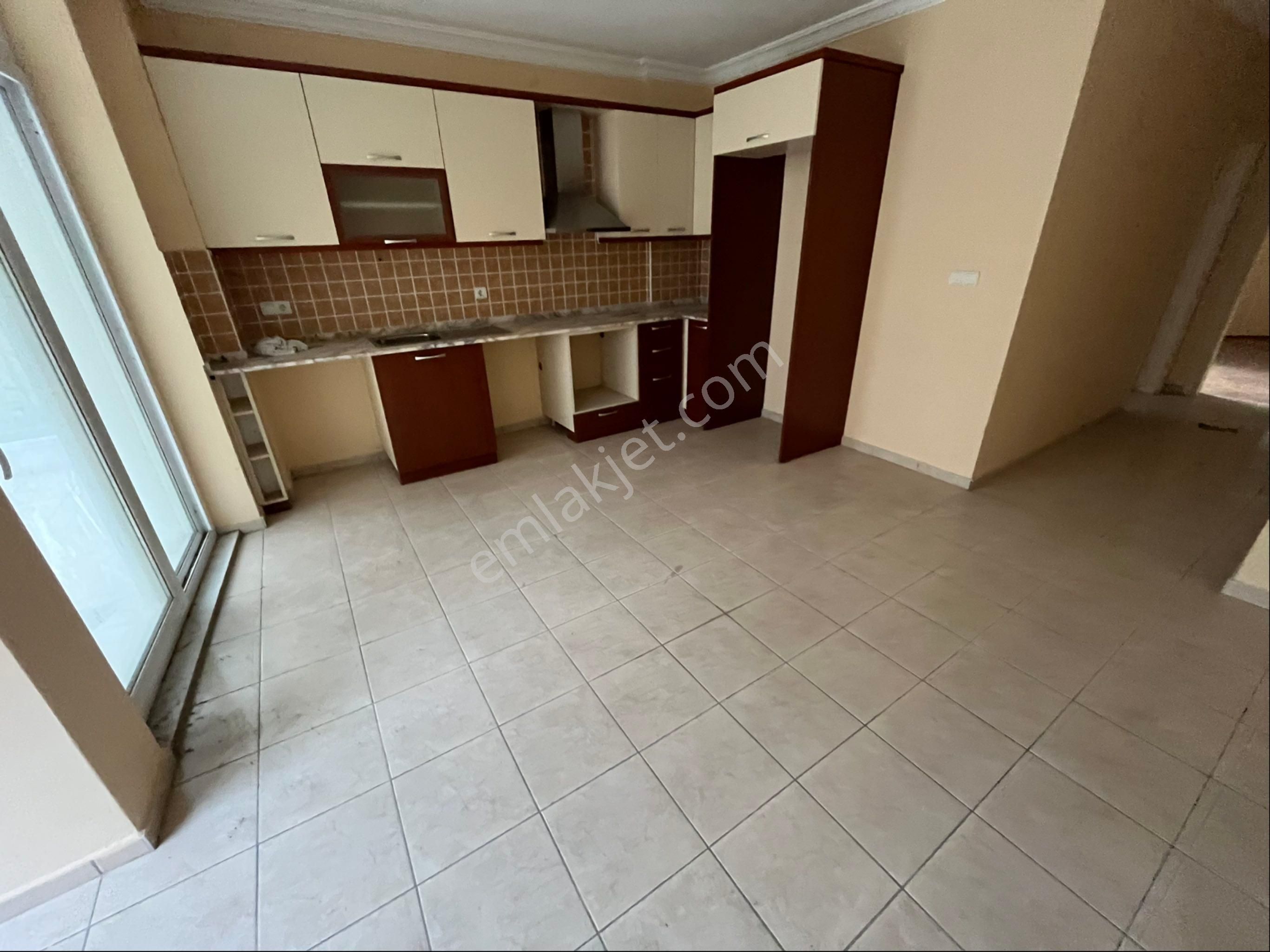 Kuşadası Türkmende Satılık 2 Artı 1 Daire - Görsel 3