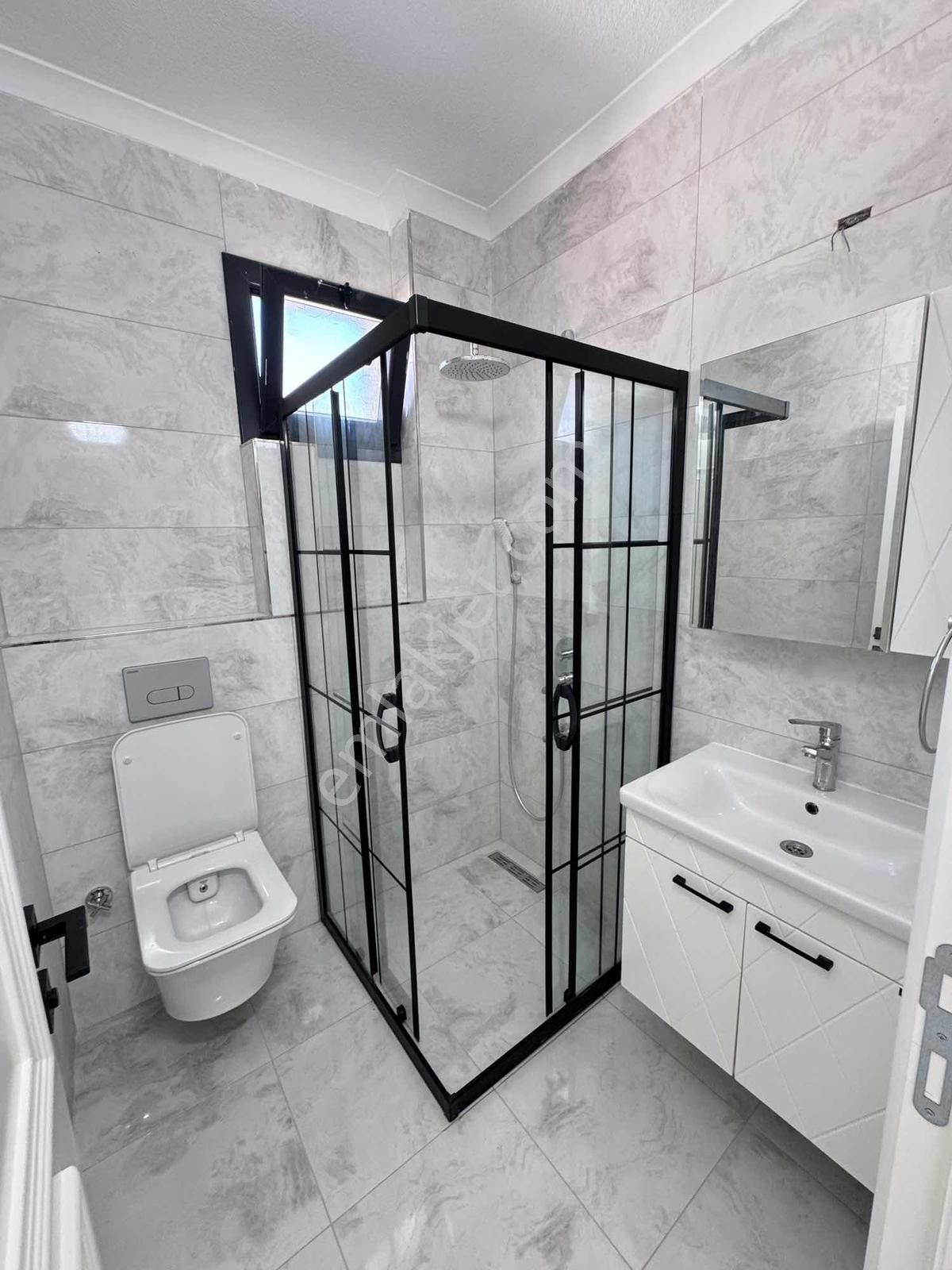 Efeler'de Tam Müstakil Lüks Yapılı 3+1 Ayrı Mutfak Villa - Görsel 7