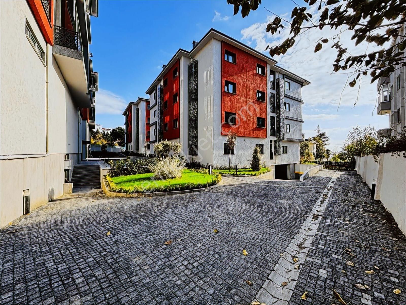 Modern Mimari Kimliğiyle Atam Sitesi | Cumhuriyet, Süleymanpaşa - Görsel 3