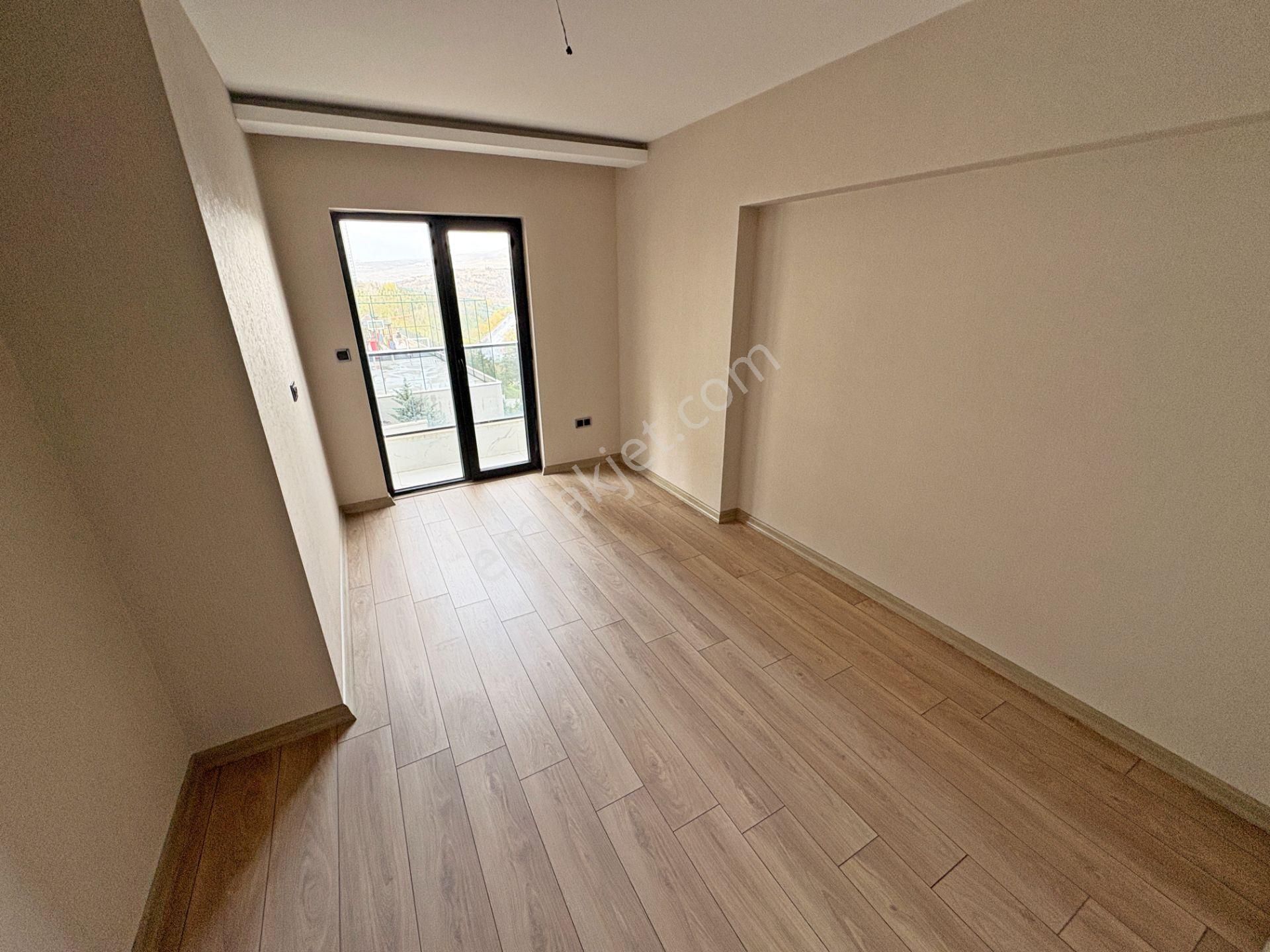 4+1 4.kat Ovacık Bulvar Üzeri Premium Site Dairesi Oturuma Hazır - Görsel 21