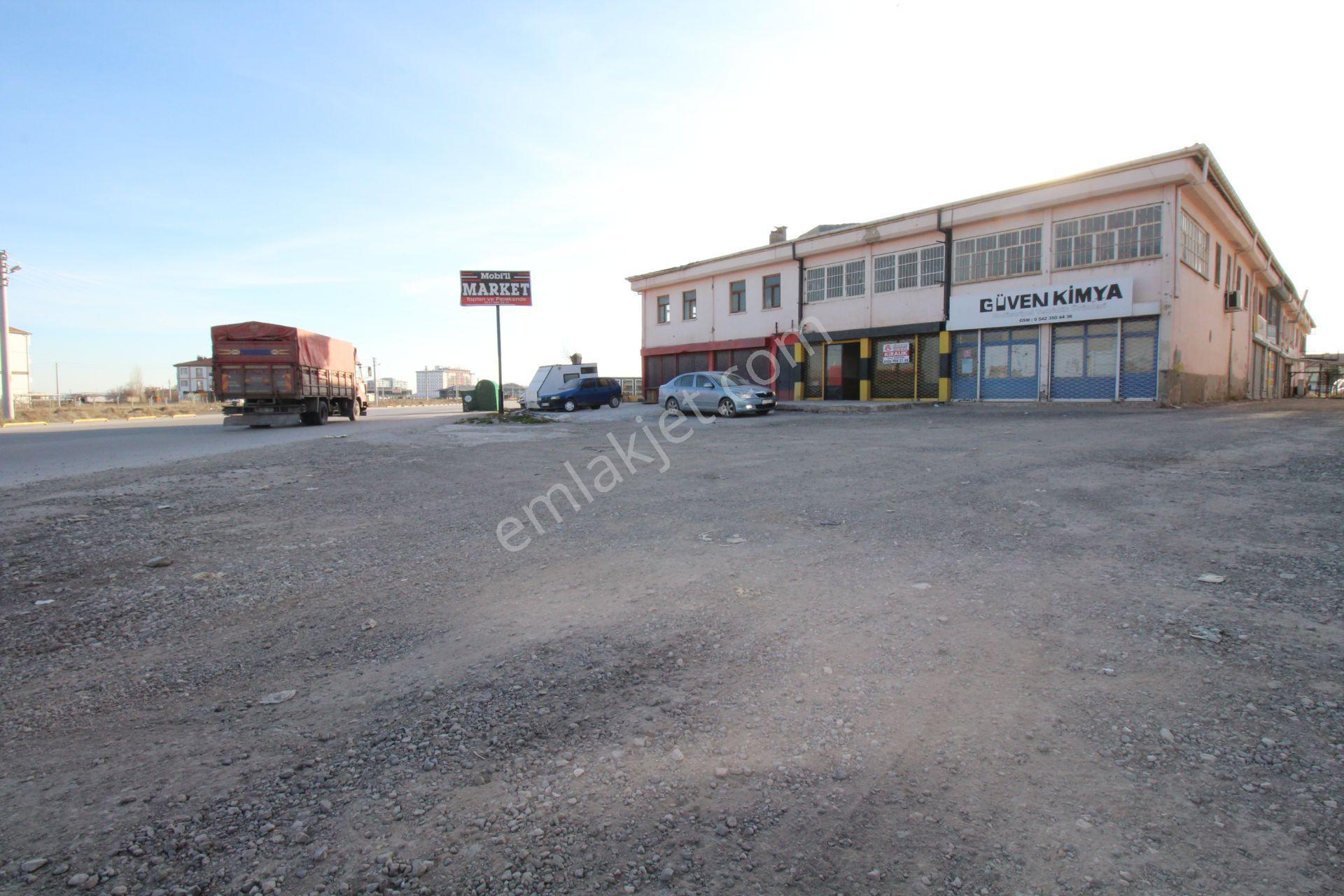 Aksaray H. Harmanı Mahallesi'nde Cadde Üstünde Kiralık 150m² Dükkan - Görsel 3