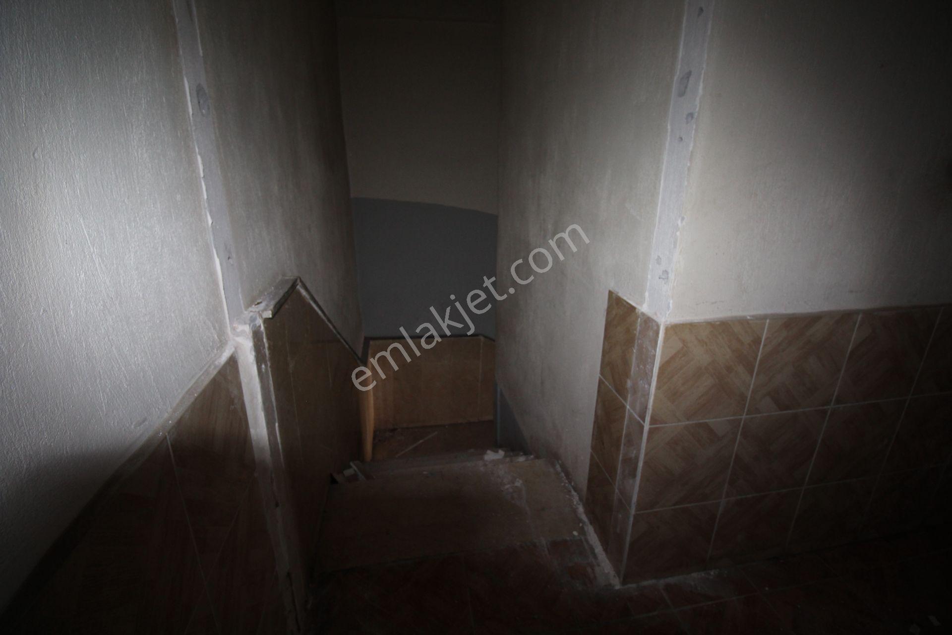 Aksaray H. Harmanı Mahallesi'nde Cadde Üstünde Kiralık 150m² Dükkan - Görsel 20