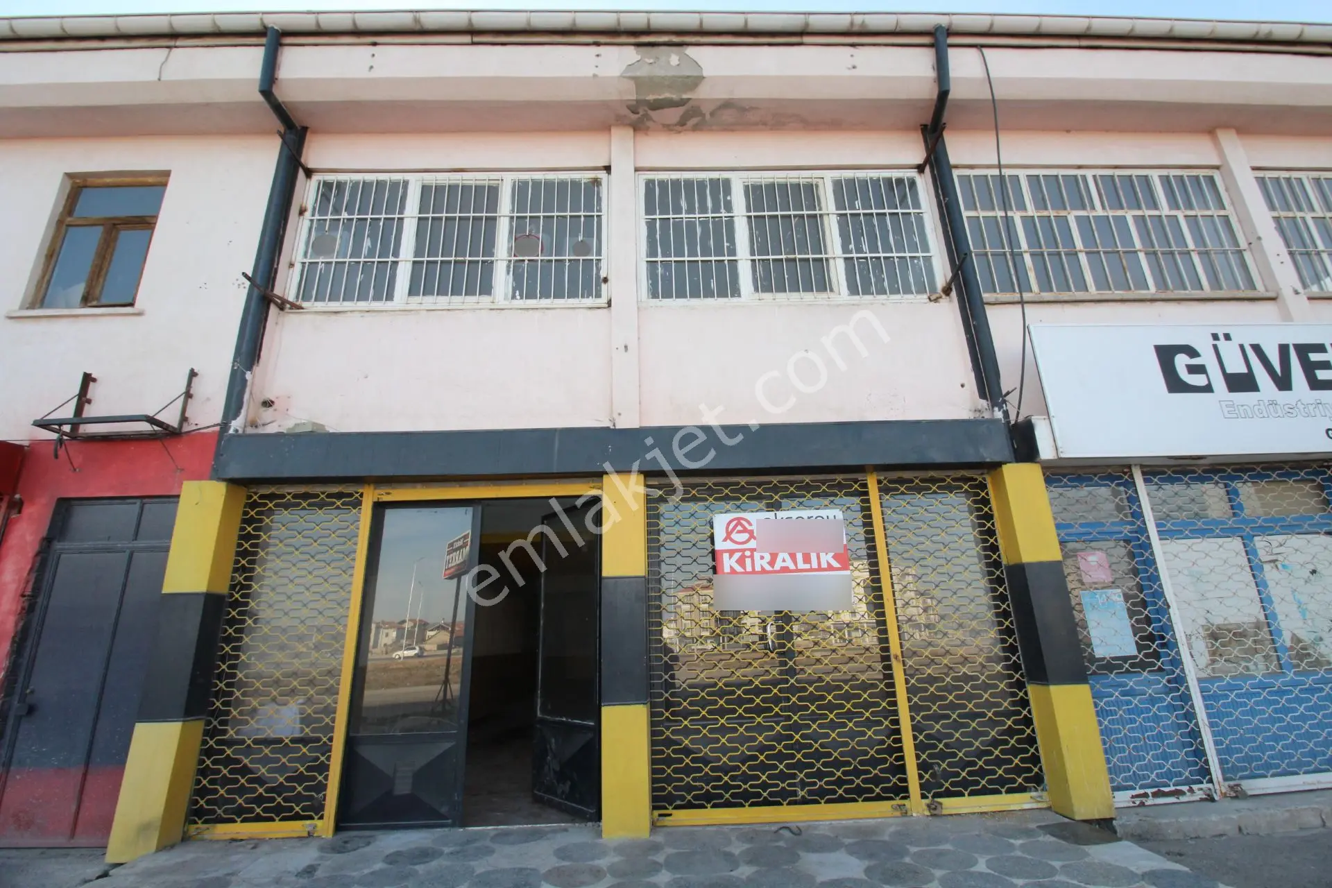 Aksaray H. Harmanı Mahallesi'nde Cadde Üstünde Kiralık 150m² Dükkan - Görsel 4