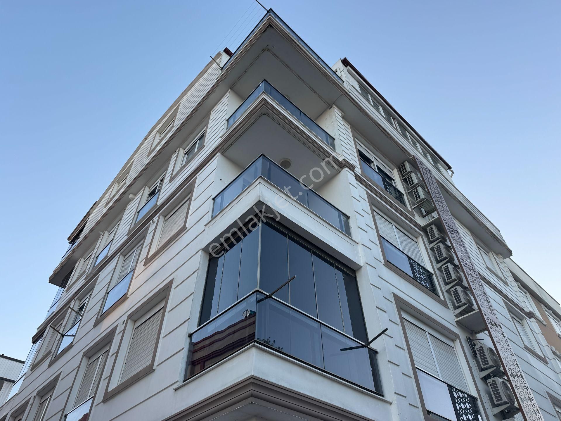 Büyükşehir Belediye Yanında Her Şeyi Ayrı 2+1 Daire - Görsel 21